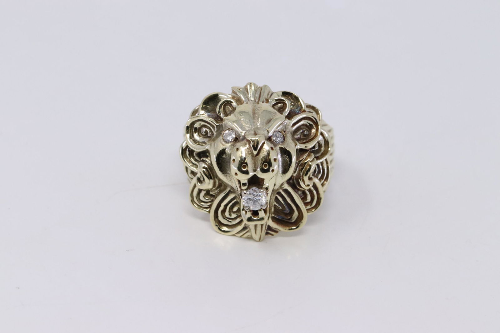14KT Vintage Diamond Lion Ring Men's (1 of 4)