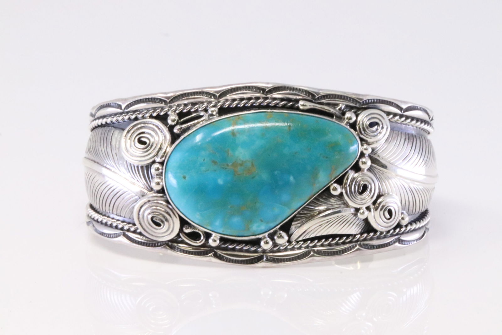 Native America Navajo Handmade Sterling Silver Turquoise Leaf Cuff Bracelet By DM. (1 of 4)