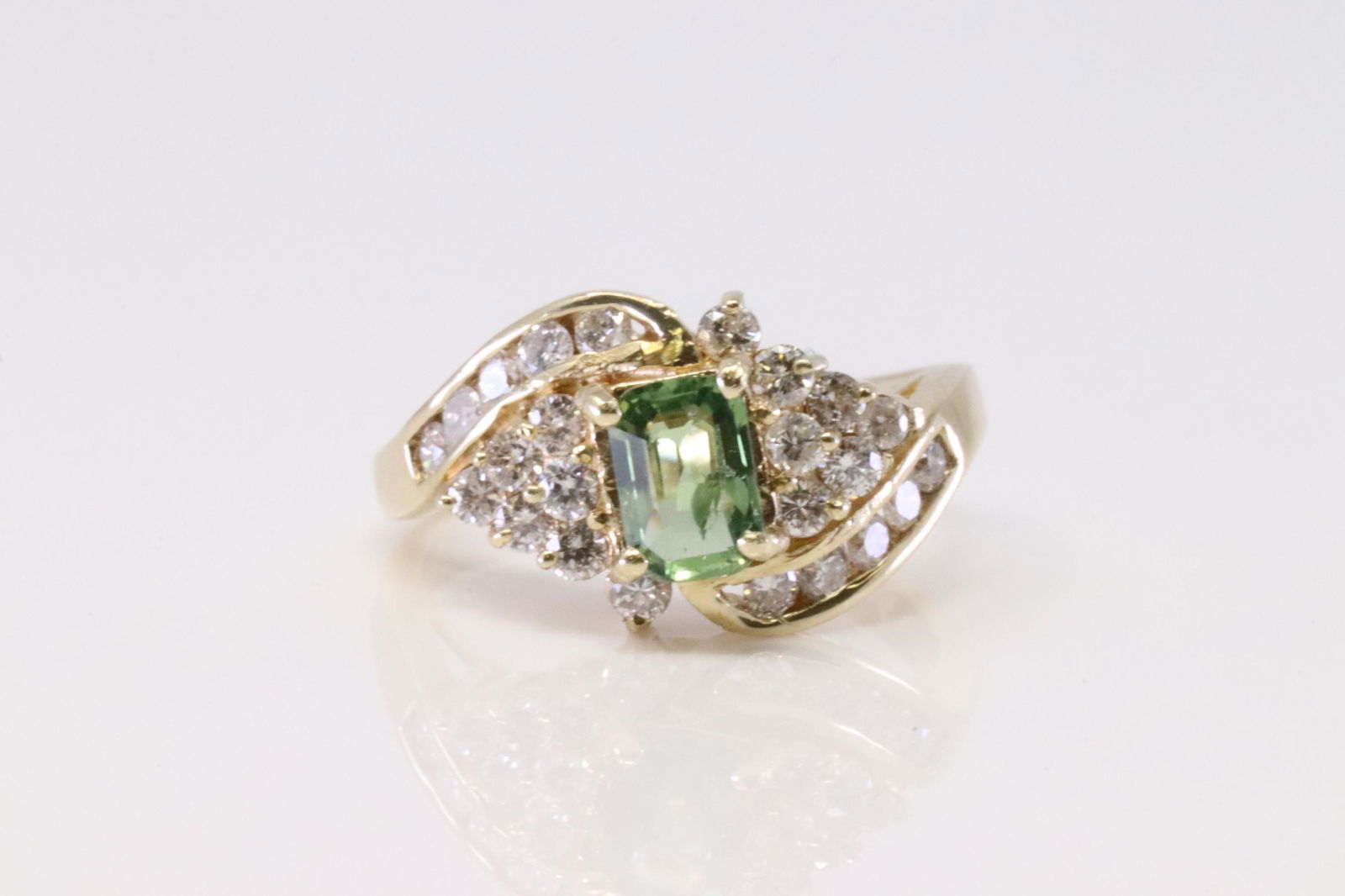 14Kt Sapphire / Diamond Ring (1 of 4)