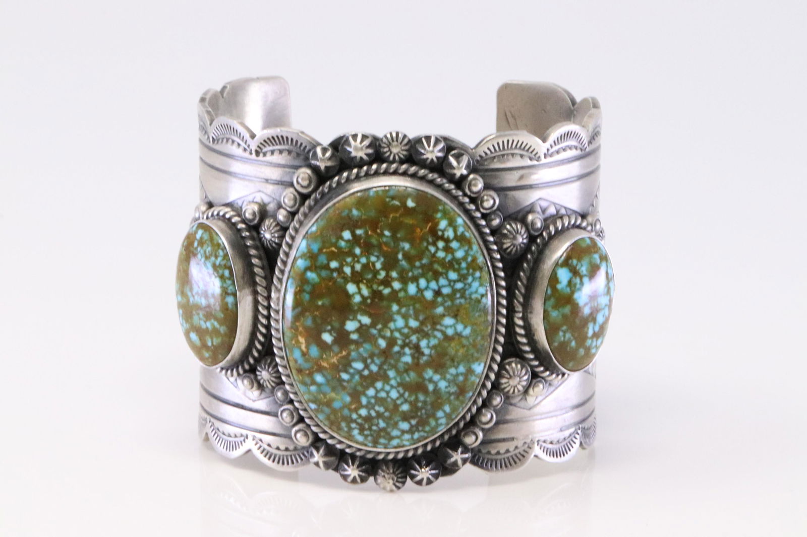 Native American Navajo Handmade Sterling Silver Kingman Turquoise Bracelet By Rick Enriquez. (1 of 5)