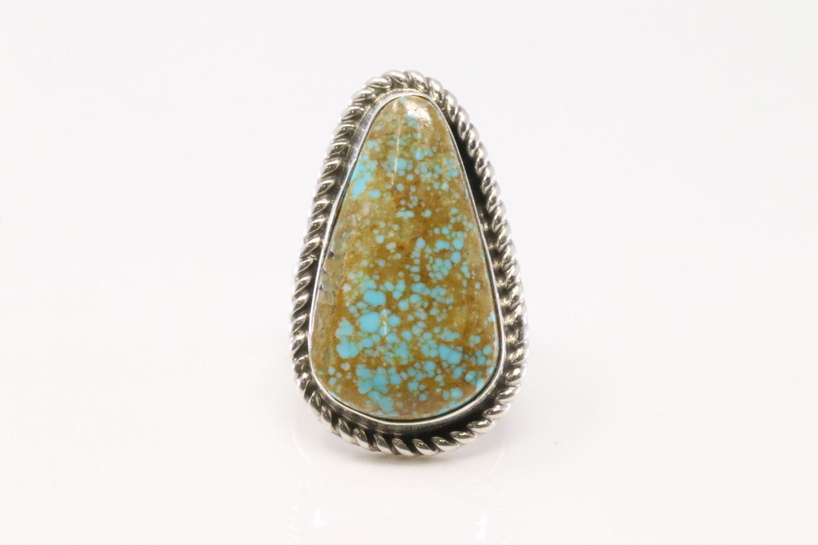 Native America Navajo Handmade Sterling Silver Turquoise Ring. (1 of 4)