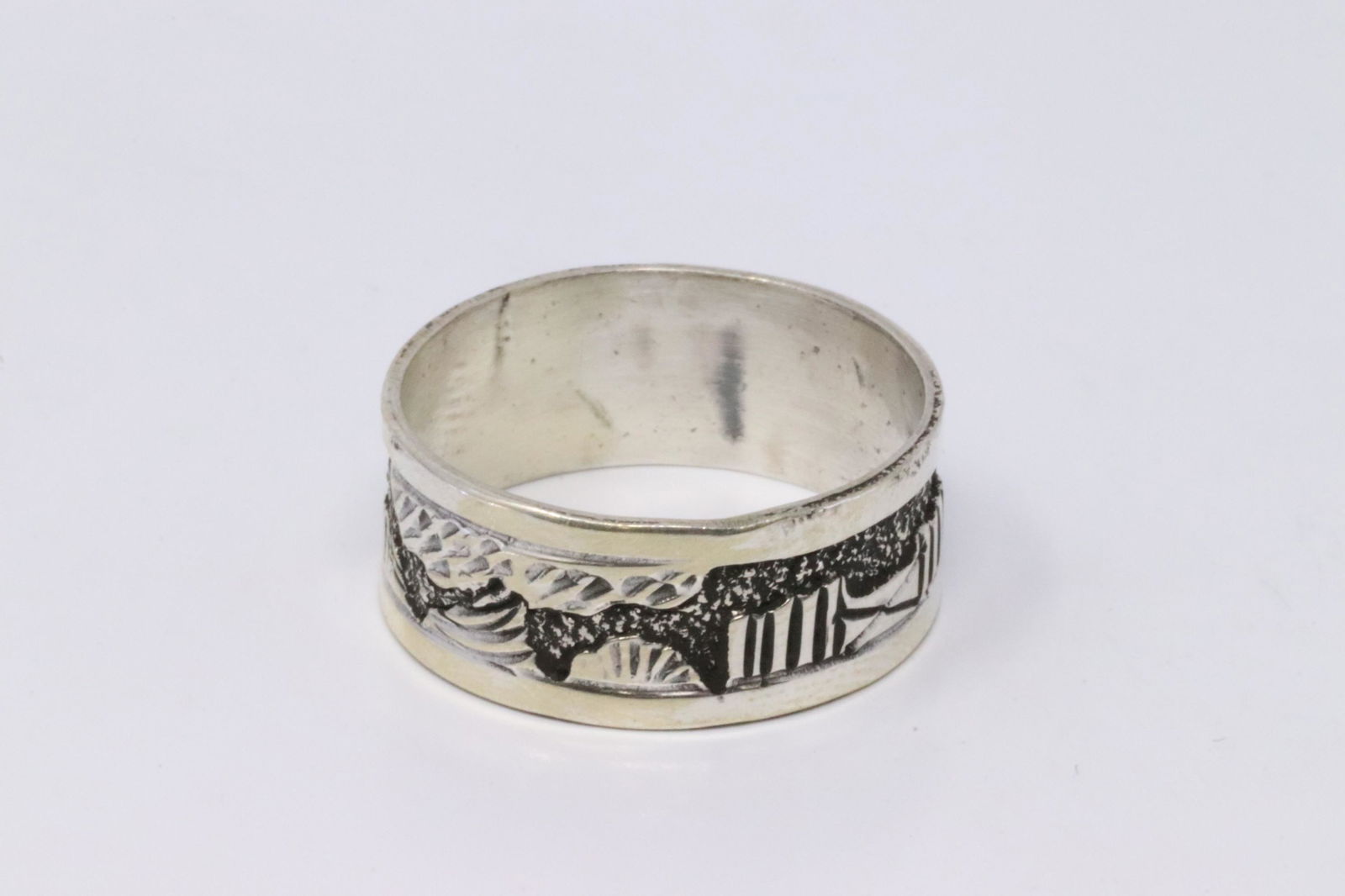 Native American Navajo Handmade Turquoise Sterling Ring. (1 of 3)