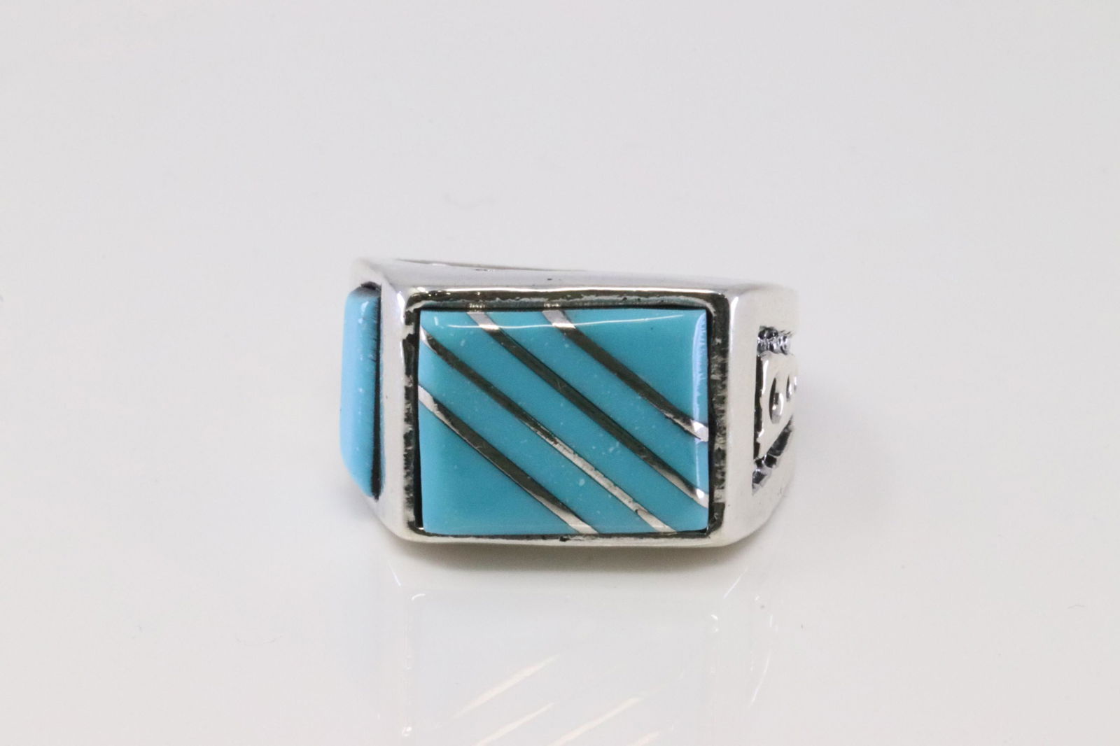Native American Zuni Handmade Sterling Silver Turquoise Ring By Leslie & Gladys Lamy. (1 of 4)