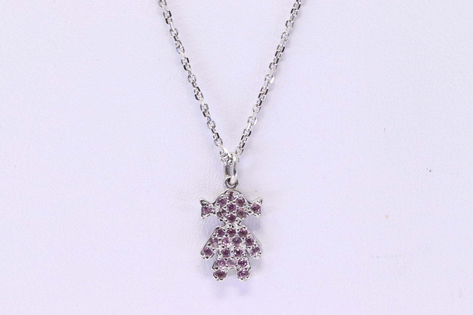 14Kt White Gold Pink Sapphire Pendant. (1 of 4)