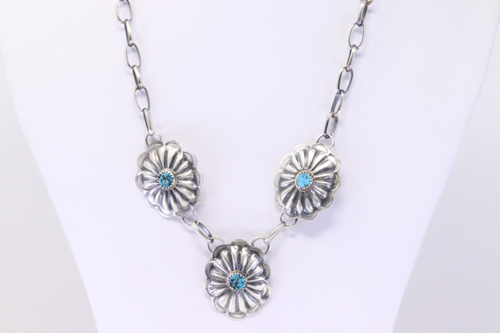 Native America Navajo Handmade Sterling Silver Turquoise Necklace By Joan Begay.: This is a Native America Navajo Handmade Sterling Silver Turquoise Necklace By Joan Begay. Necklace length: 18.00"