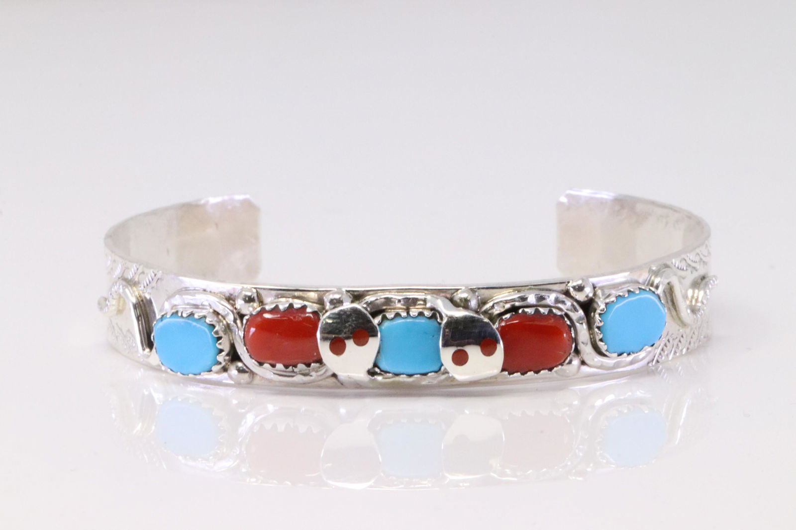 Native America Zuni Handmade Sterling Silver Coral / Turquoise Bracelet By Joy Calavaza.: This is a Native America Zuni Handmade Sterling Silver Coral / Turquoise Bracelet By Joy Calavaza.