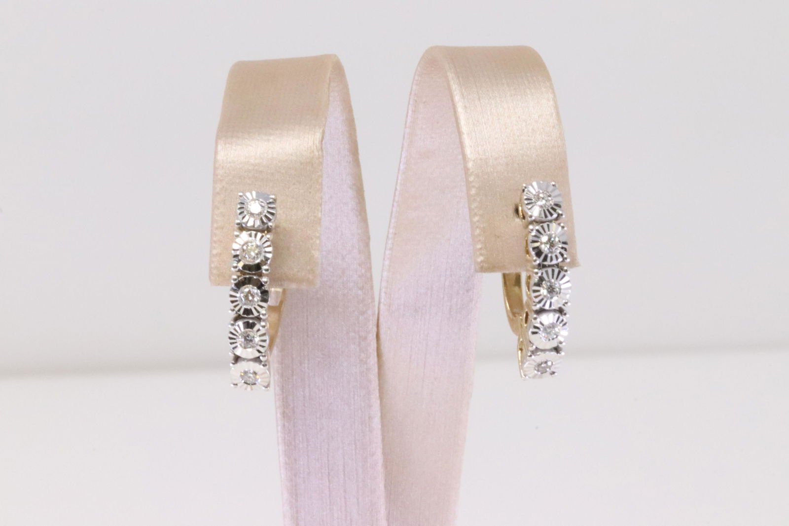 14Kt Chanel Diamond Setting Earrings (1 of 4)