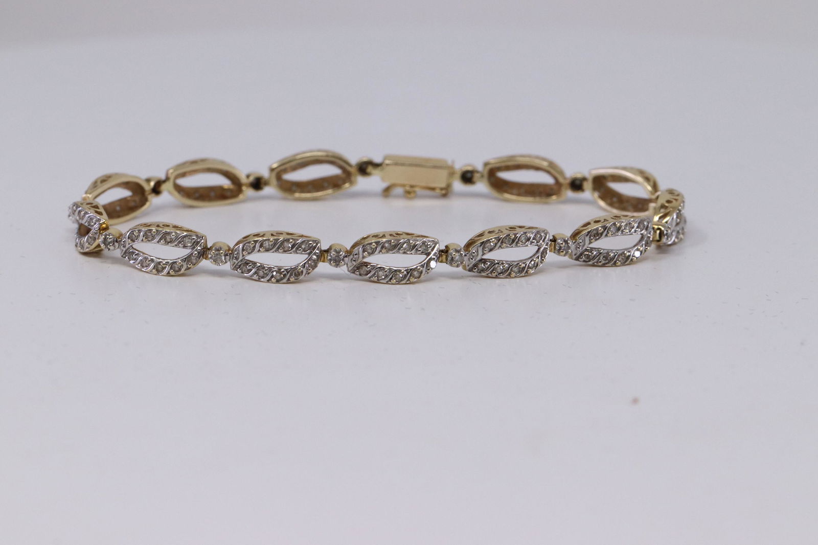 14Kt Ladies Diamond Bracelet (1 of 2)