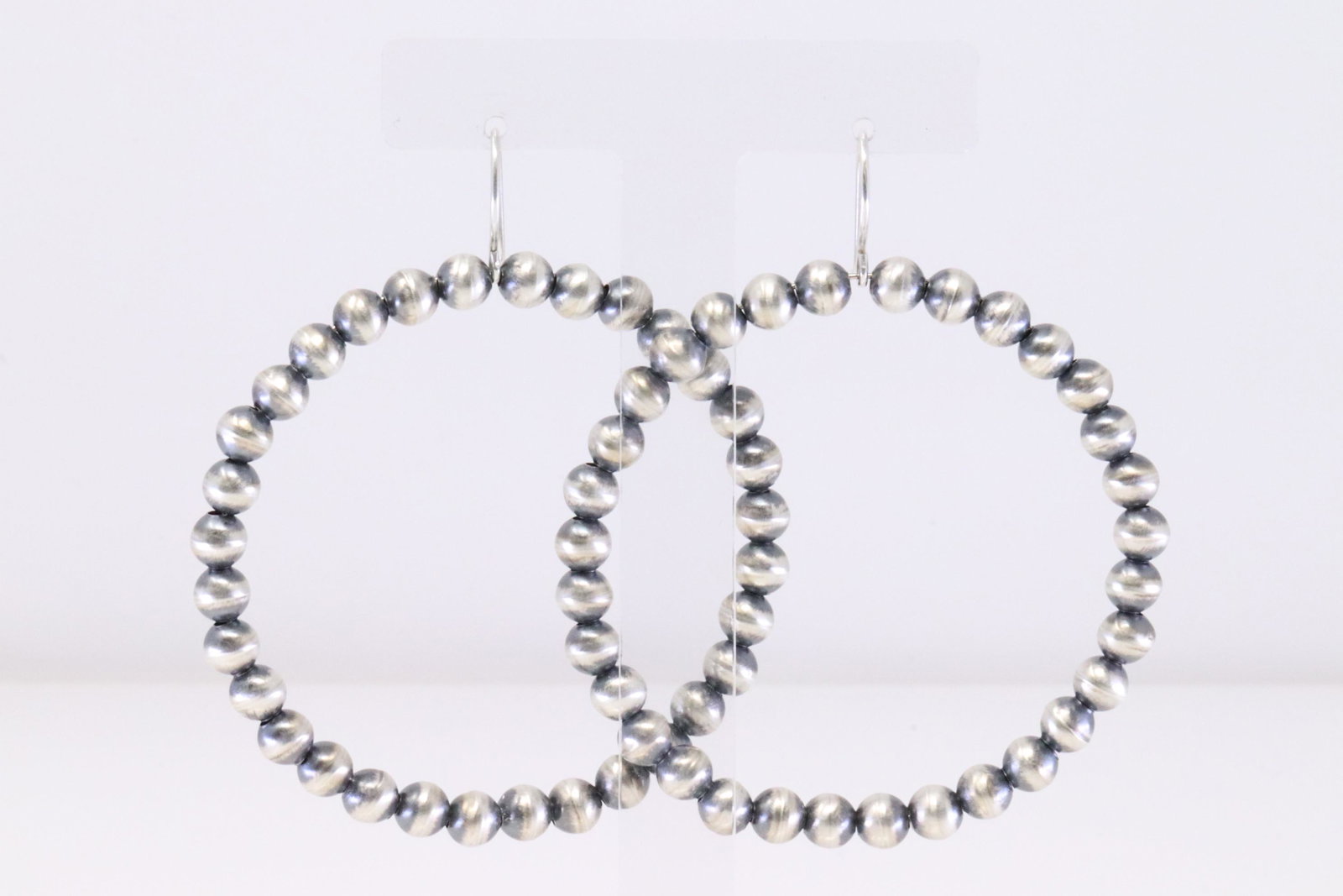 Native America Navajo Handmade Sterling Silver Pearl Beaded Dangling Earring's By Jan Mariano.: This is a Native America Navajo Handmade Sterling Silver Pearl Beaded Dangling Earring's By Jan Mariano.