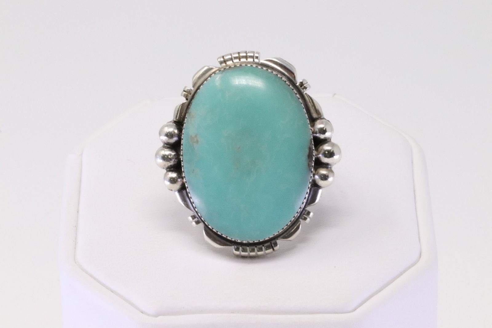 Native American Navajo Handmade Sterling Silver Turquoise Ring By Mike Smith.: This is a Native American Navajo Handmade Sterling Silver Turquoise Ring By Mike Smith. Ring size: 8.50.