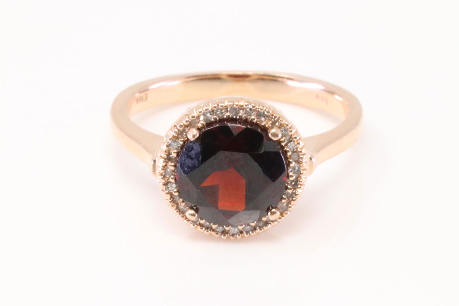 14Kt Rose Gold Garnet / Diamond Ring. (1 of 4)