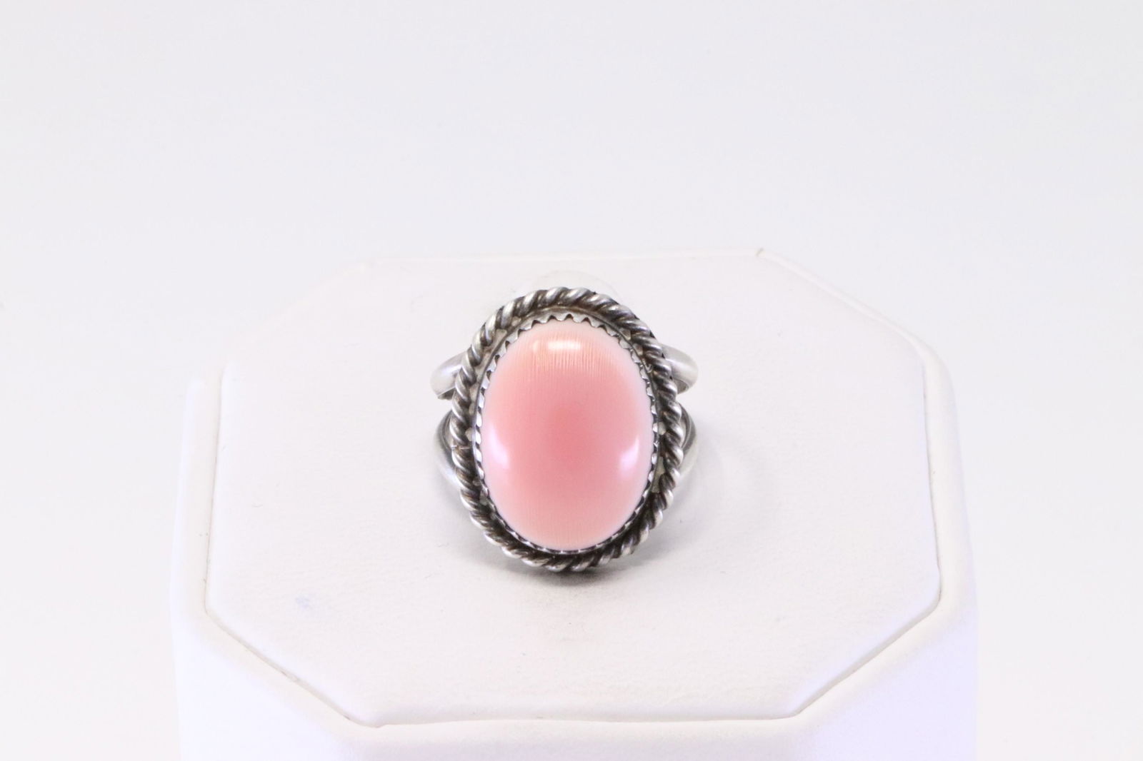 Native America Navajo Handmade Sterling Silver Pink Shell Concho Ring By C. (1 of 4)
