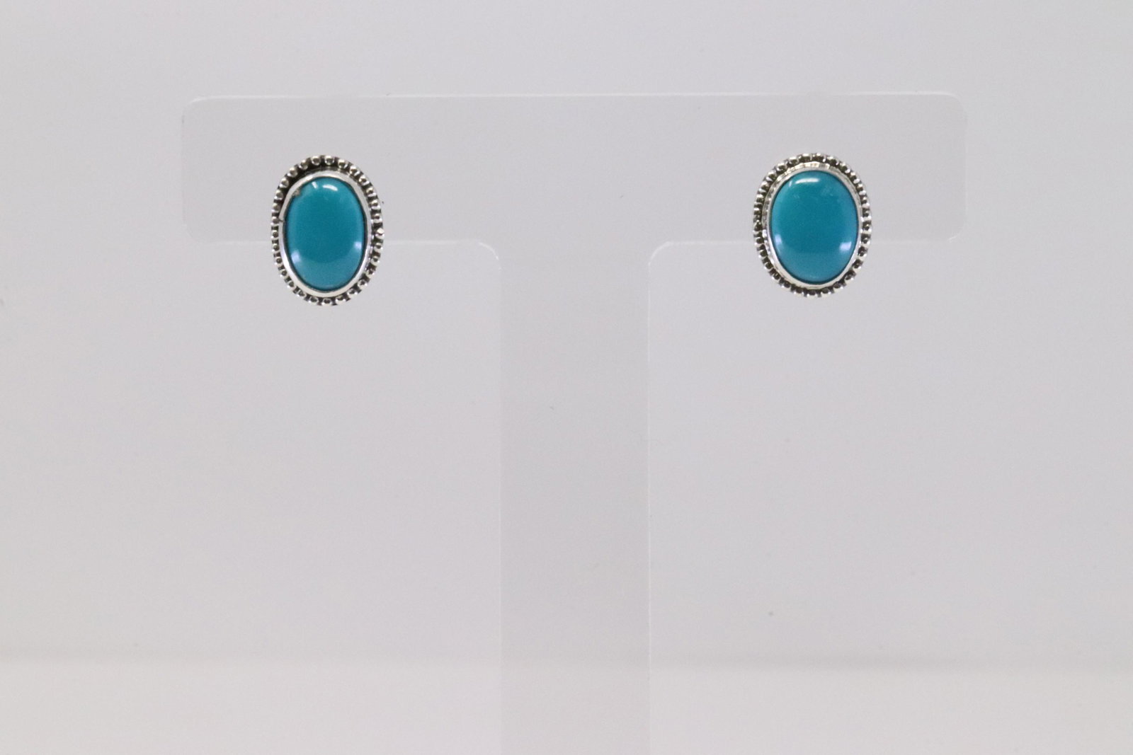 Native American Navajo Handmade Sterling Silver Turquoise Post Earring's By Jan Mariano.: This is a tive American Navajo Handmade Sterling Silver Turquoise Post Earring's By Jan Mariano.