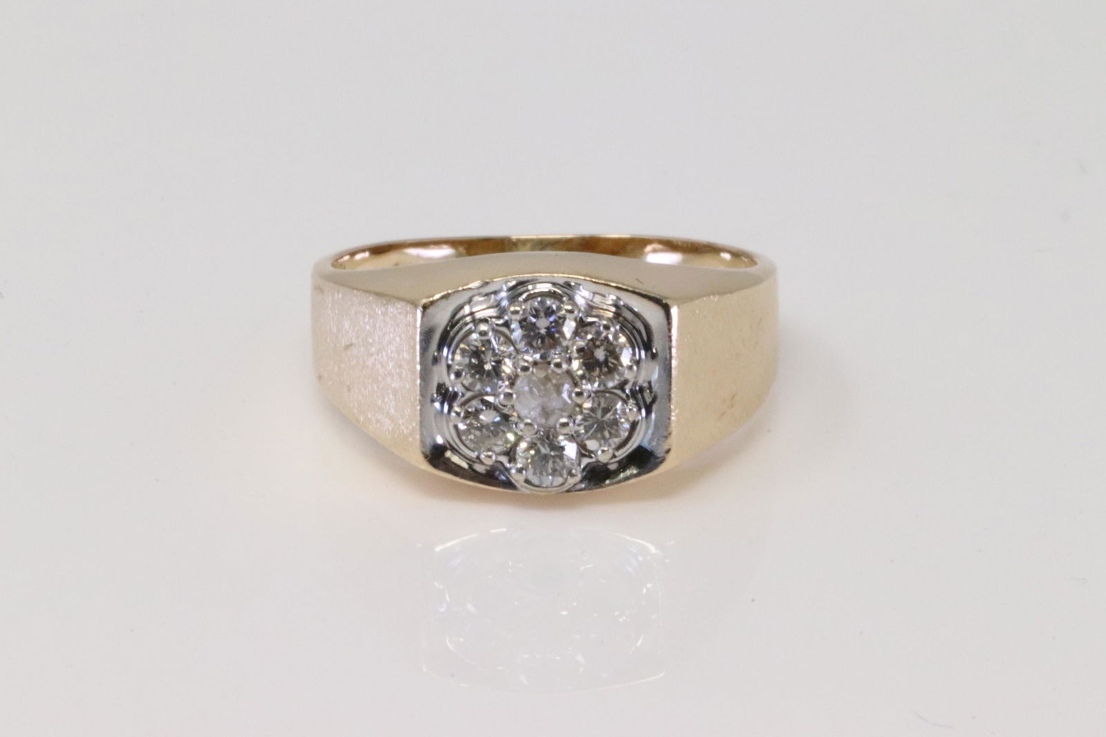 14Kt Men's Diamond ring (1 of 5)