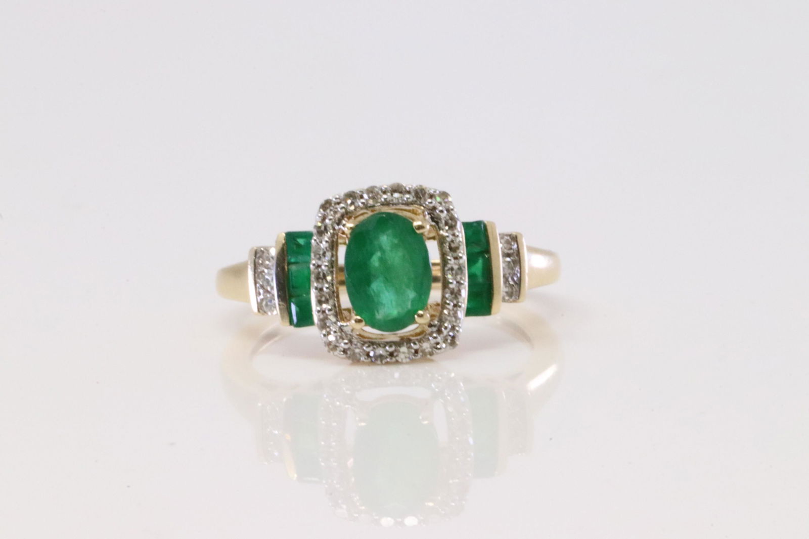 14KT Emeralds And Diamond Ring (1 of 3)