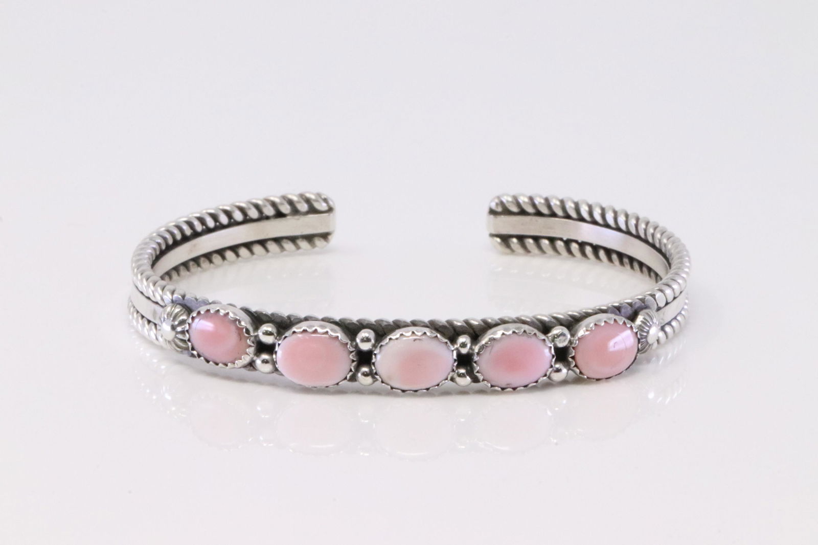 Native America Navajo Handmade Sterling Silver Pink Shell Concho Bracelet By R.King. (1 of 4)