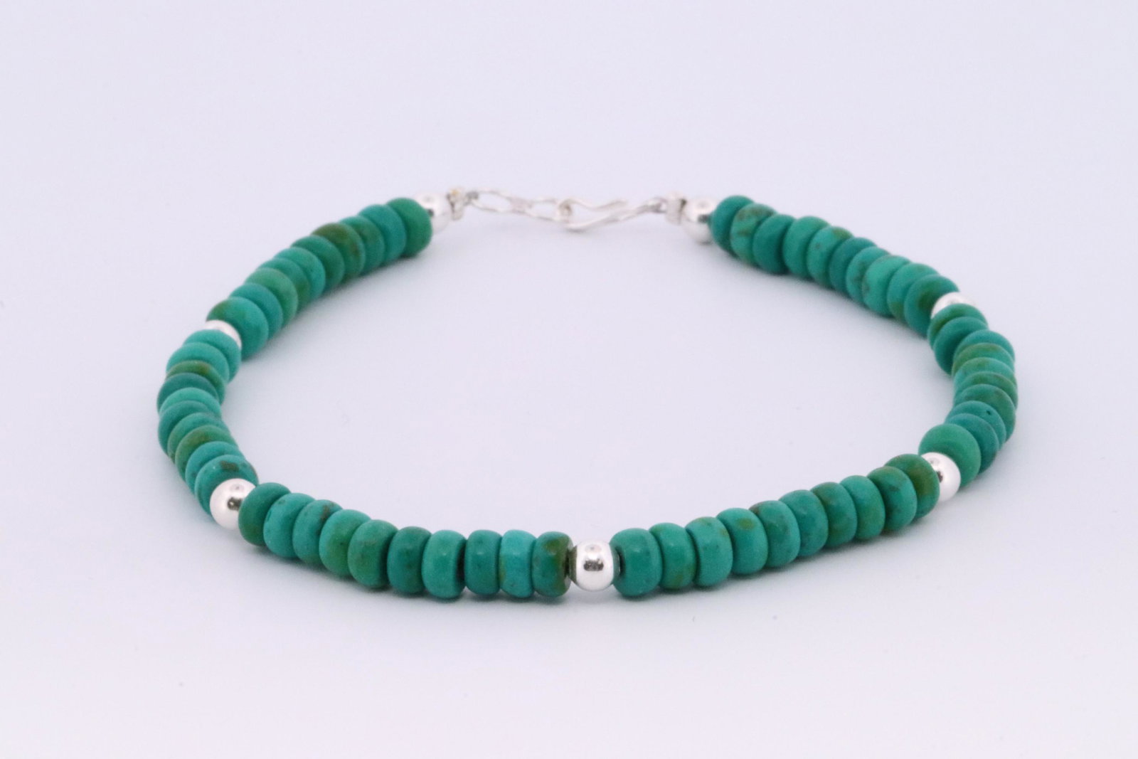 Native America Navajo Handmade Sterling Silver Turquoise / Pearl Bead Bracelet.: This is a Native America Navajo Handmade Sterling Silver Turquoise / Pearl Bead Bracelet. 7.50"