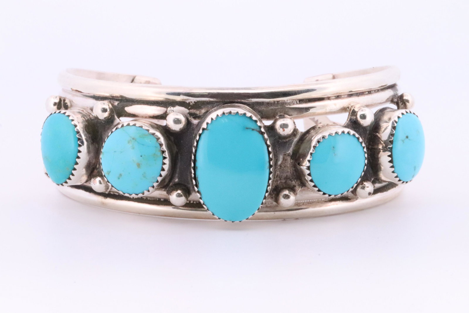 Native American Navajo Handmade Sterling Silver Turquoise Bracelet Rena Shelly.: This is a Native American Navajo Handmade Sterling Silver Turquoise Bracelet Rena Shelly. Inside of Bracelet Measure 5.5 inches. Opening 1 inche and 3cm. Total weight 55.00g