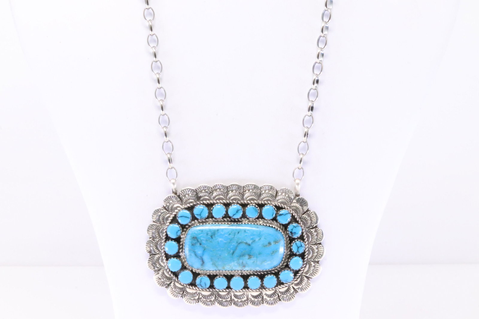 Native American Navajo Handmade Sterling Silver Turquoise Necklace By Larry Etcitty.: This is a Native American Navajo Handmade Sterling Silver Turquoise Necklace By Larry Etcitty. Necklace length: 18.00"