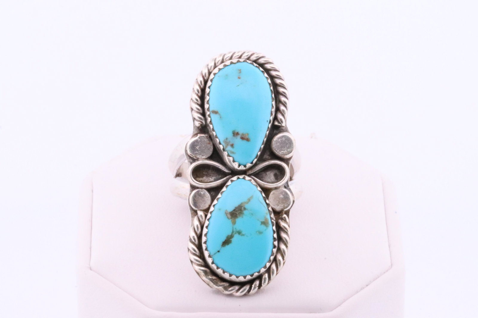 Native American Navajo Handmade Sterling Silver Turquoise Ring By Rena Shelly.: This is a Native American Navajo Handmade Sterling Silver Turquoise Ring By Rena Shelly. Ring size: 8.00. Total weight: 17.2 Grams.