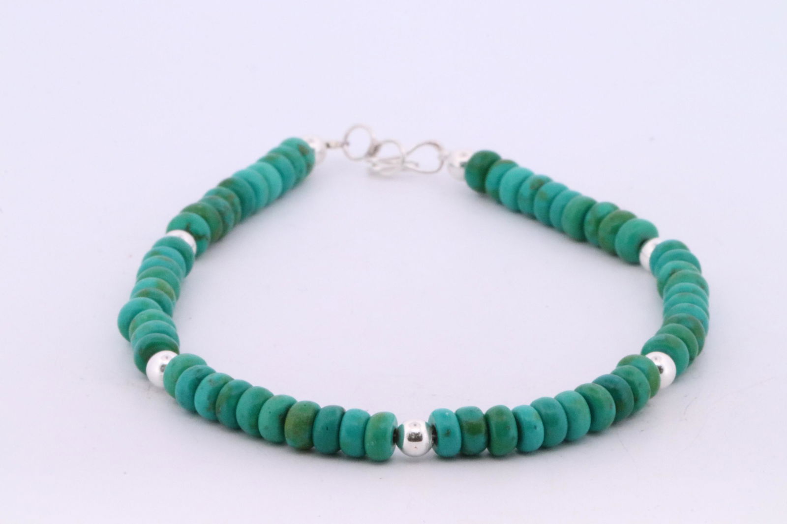 Native America Navajo Handmade Sterling Silver Turquoise Beaded Bracelet. (1 of 4)