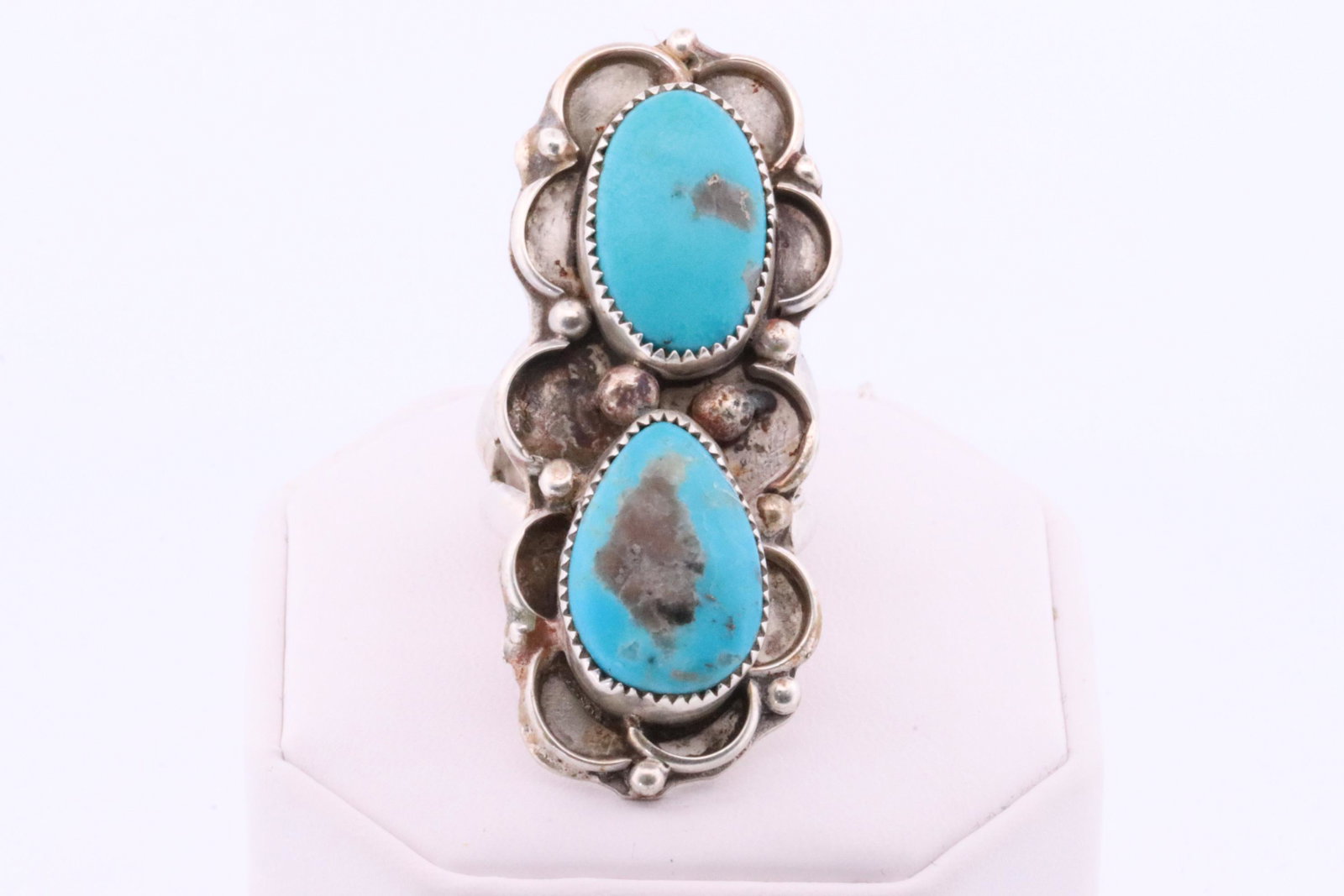 Native American Navajo Handmade Sterling Silver Turquoise Ring By Rena Shelly.: This is a Native American Navajo Handmade Sterling Silver Turquoise Ring By Rena Shelly. Ring size: 7.50. Total weight: 20.2 Grams.