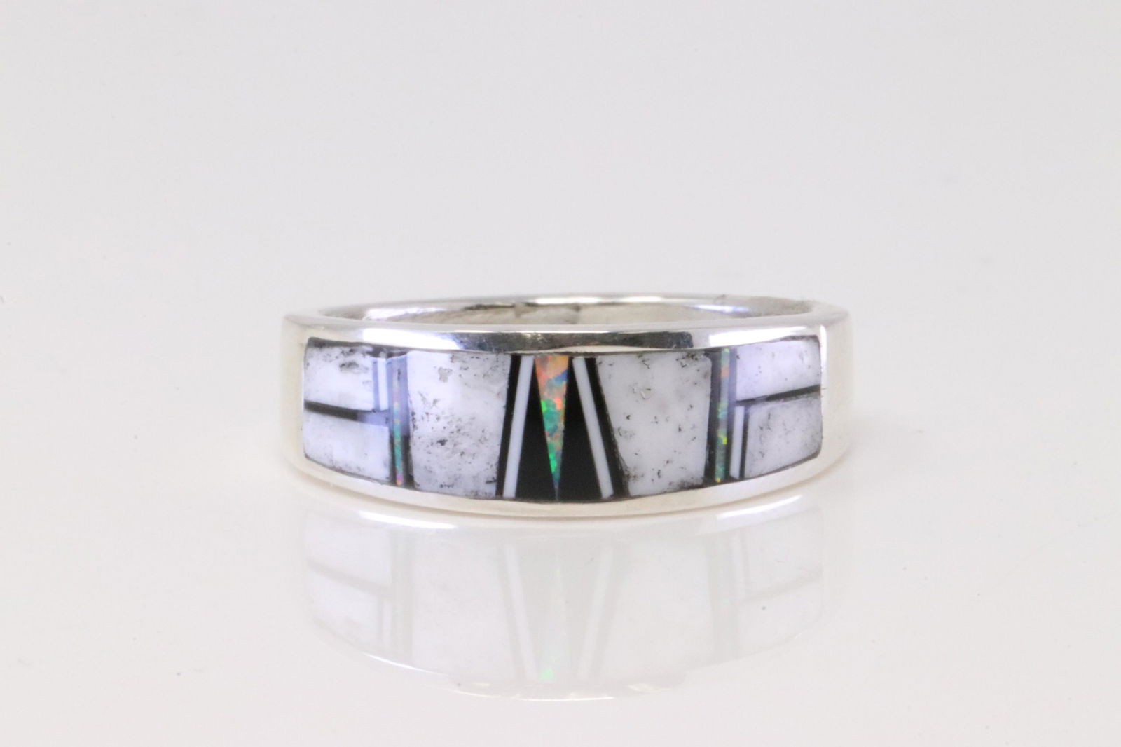 Native America Navajo Handmade Sterling Silver Multi-Color Inlay Ring By A.T.: This is a Native America Navajo Handmade Sterling Silver Multi-Color Inlay Ring By A.T. Ring size: 12.00.