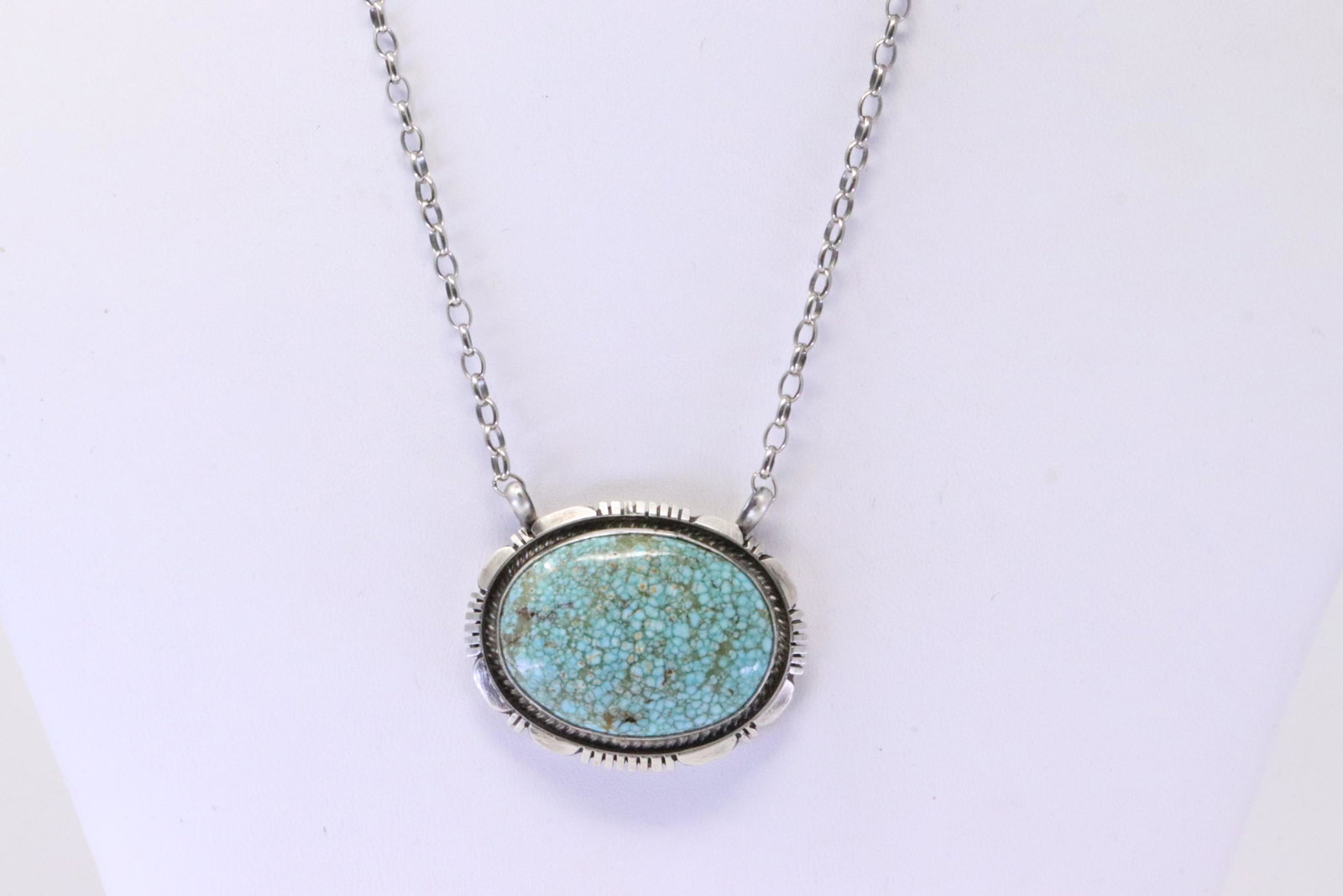Native America Navajo Handmade Sterling Silver Nuber 8 Turquoise Necklace By Alfred Martinez.: This is a Native America Navajo Handmade Sterling Silver Nuber 8 Turquoise Necklace By Alfred Martinez. Necklace length: 16.00"