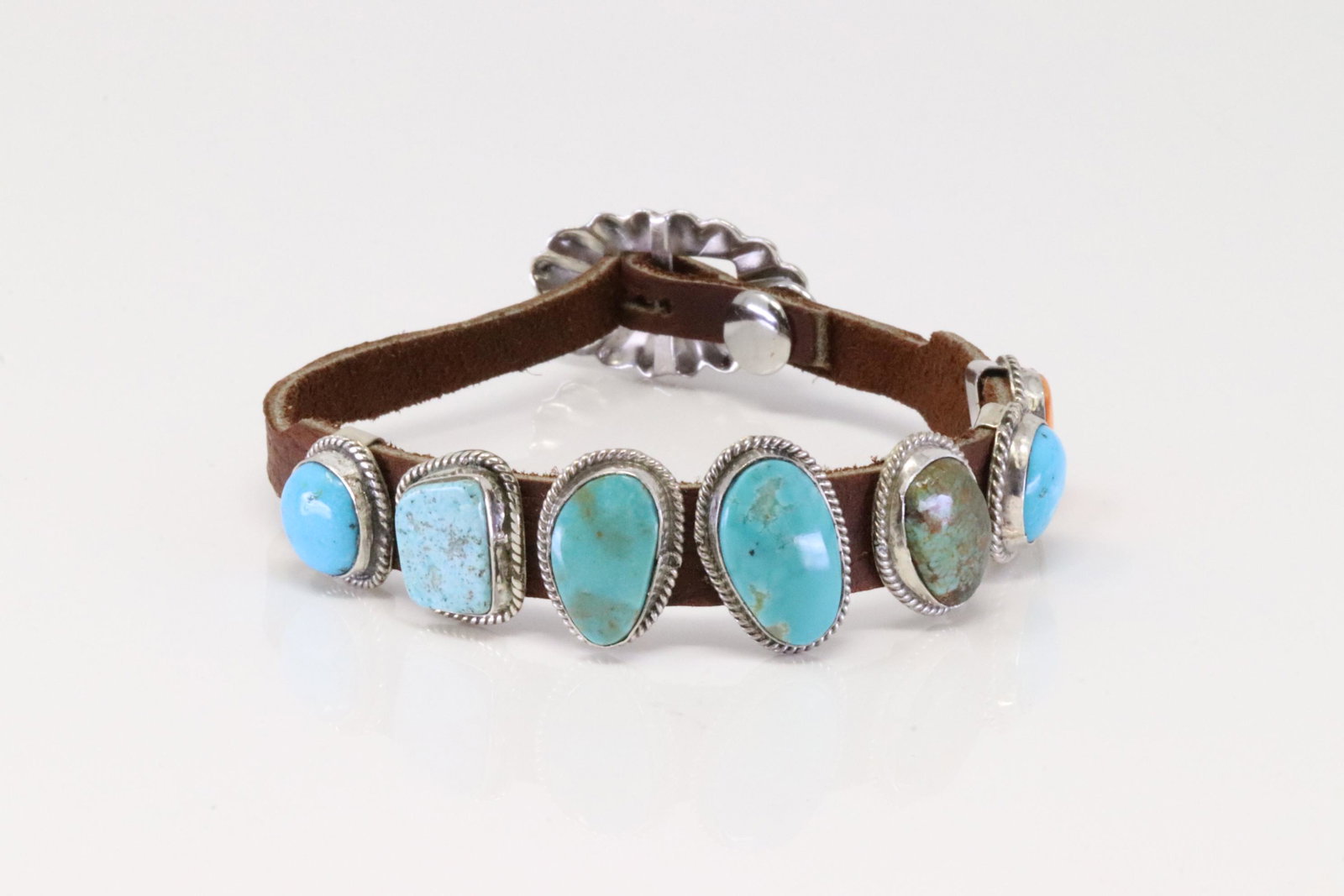Native America Navajo Handmade Sterling Silver Spiny Oyster / Turquoise Leather Bracelet By B.C.: This is a Native America Navajo Handmade Sterling Silver Spiny Oyster / Turquoise Leather Bracelet By B.C. Bracelet length: 9.00"
