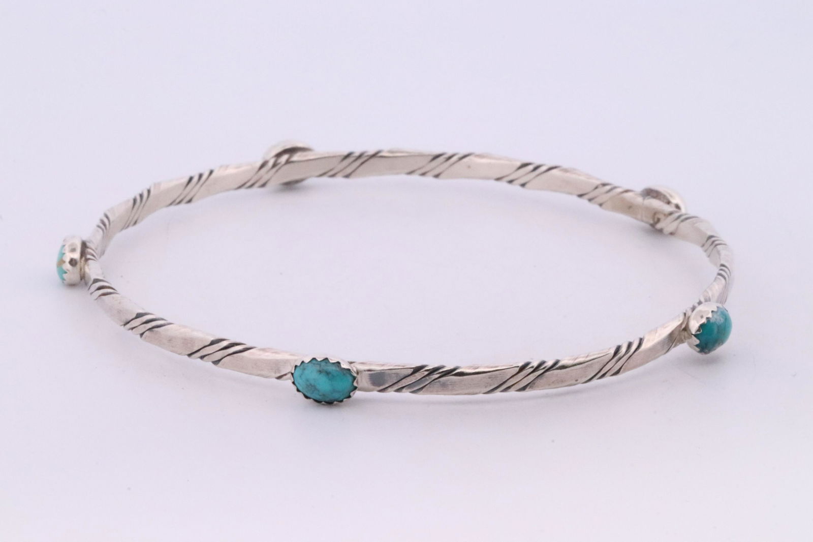 Native america Navajo Handmade Sterling Silver Turquoise Bangle. (1 of 4)