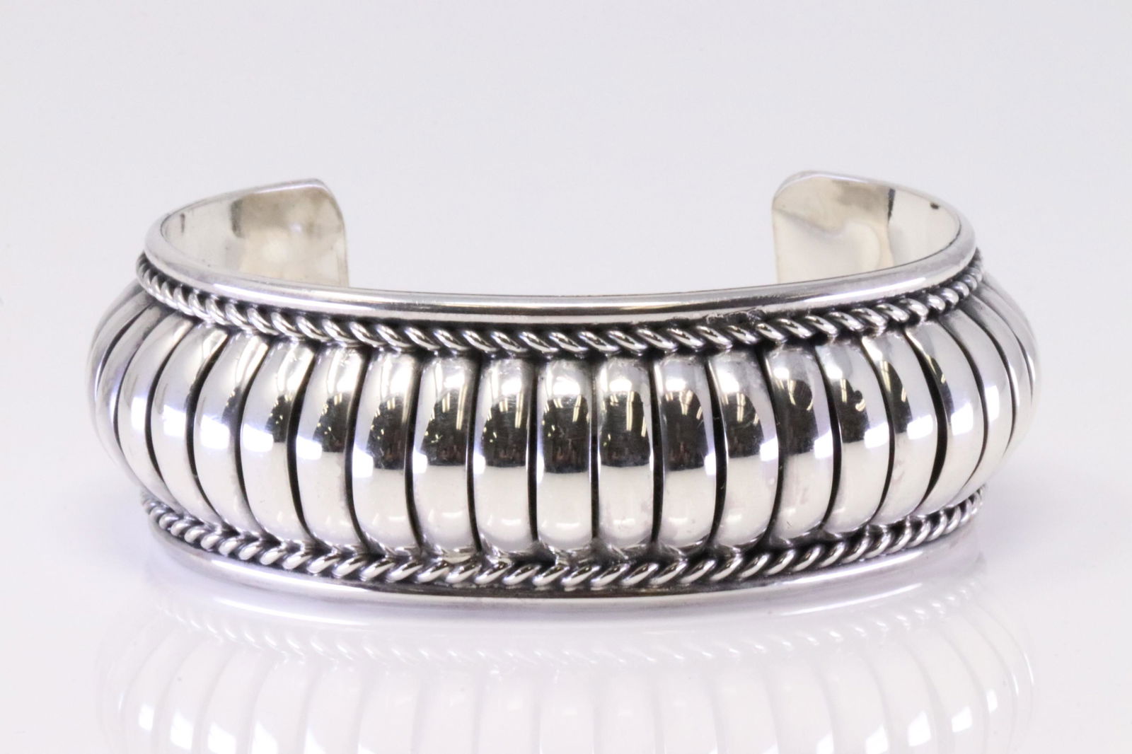 Native America Navajo Handmade Sterling Silver Cuff Bracelet By Manuel Johnson. (1 of 4)