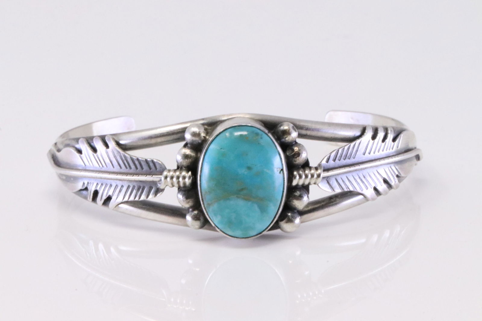 Native America Navajo Handmade Sterling Silver Kingman Turquoise Bracelet Feather Cuff By Alfred (1 of 4)