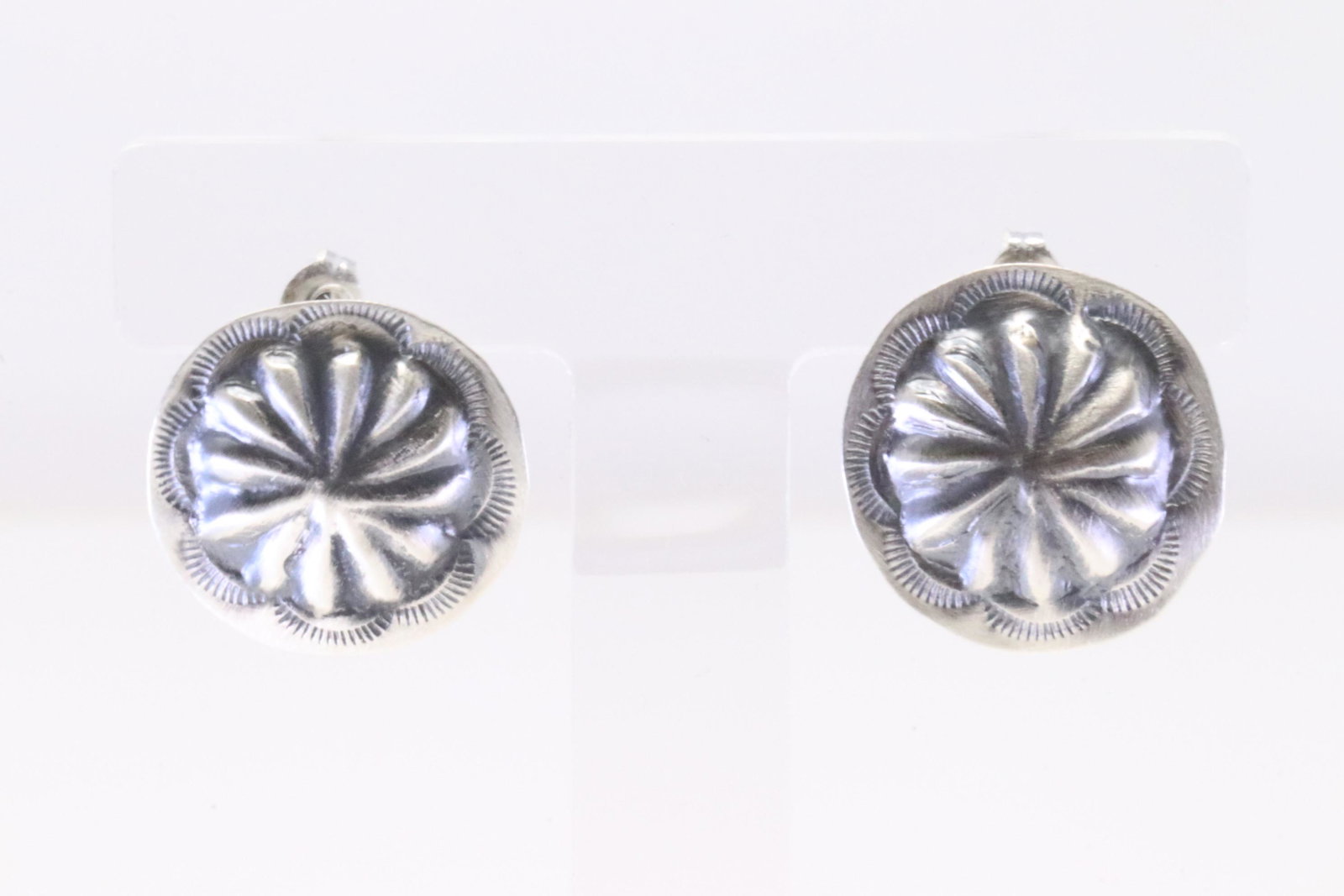 Native America Navajo Handmade Sterling Silver Post Earring's By Joan Begay.: This is a Native America Navajo Handmade Sterling Silver Post Earring's By Joan Begay.
