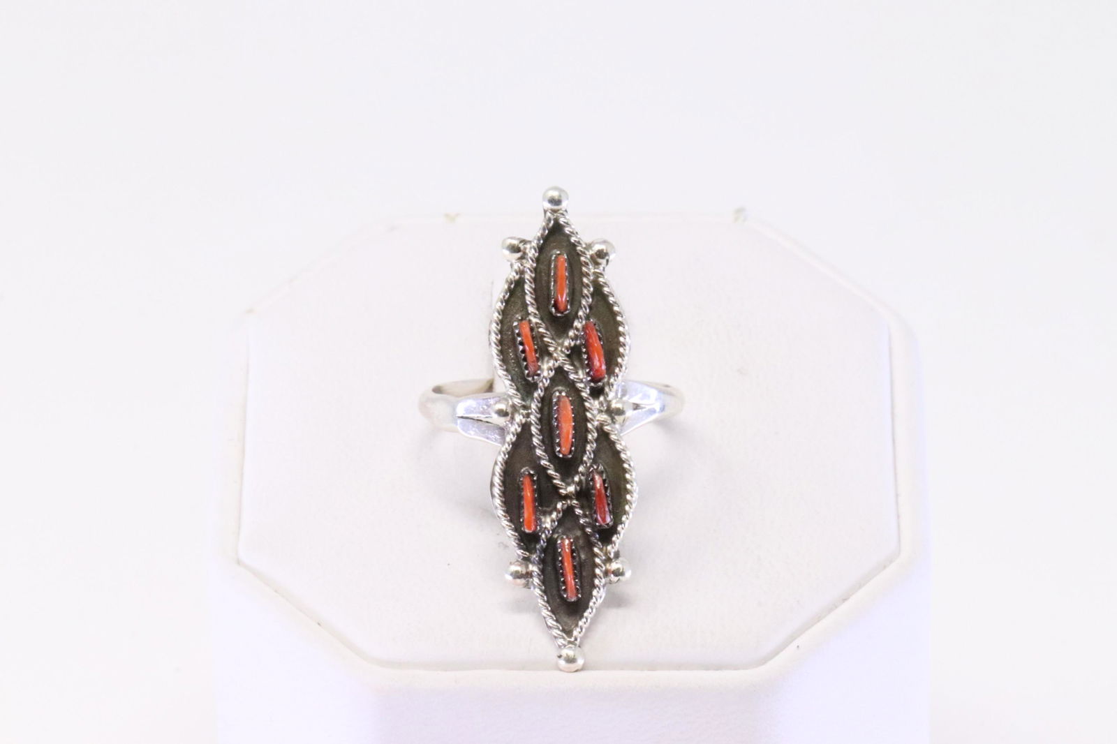 Native America Zuni Handmade Sterling Silver Coral Ring. (1 of 4)