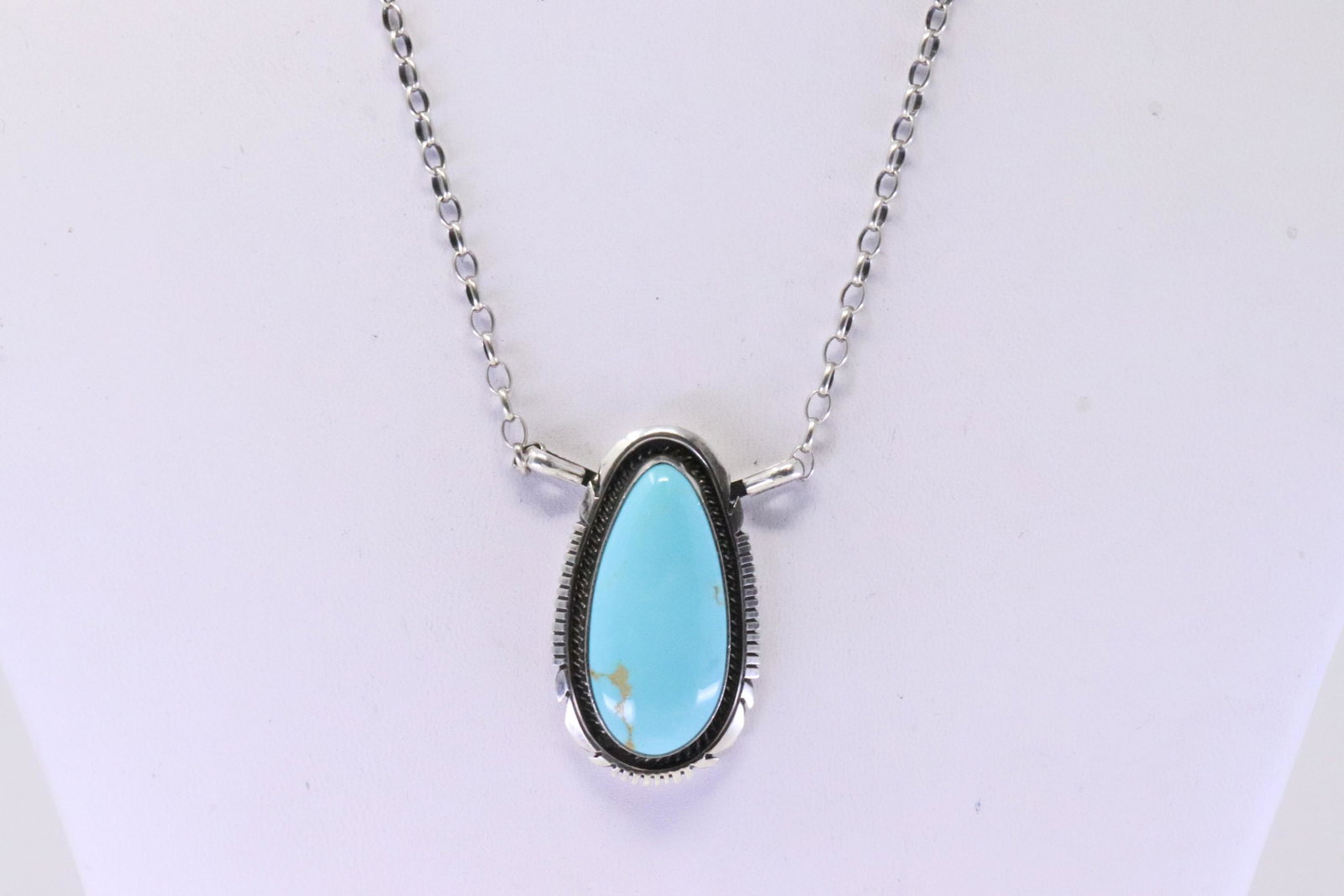 Native America Navajo Handmade Sterling Silver Kingman Turquoise Necklace By Alfred Martinez.: This is a Native America Navajo Handmade Sterling Silver Kingman Turquoise Necklace By Alfred Martinez. Necklace length: 16.00"
