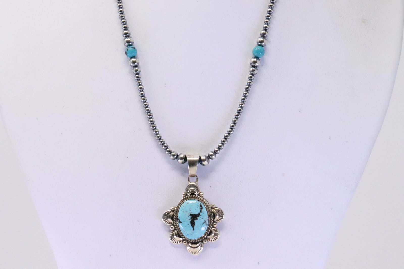 Native America Navajo Handmade Sterling Silver Turquoise Pendant & Beaded Necklace By Gilbert Tom.: This is a Native America Navajo Handmade Sterling Silver Turquoise Pendant & Beaded Necklace By Gilbert Tom. Necklace length: 14.00"