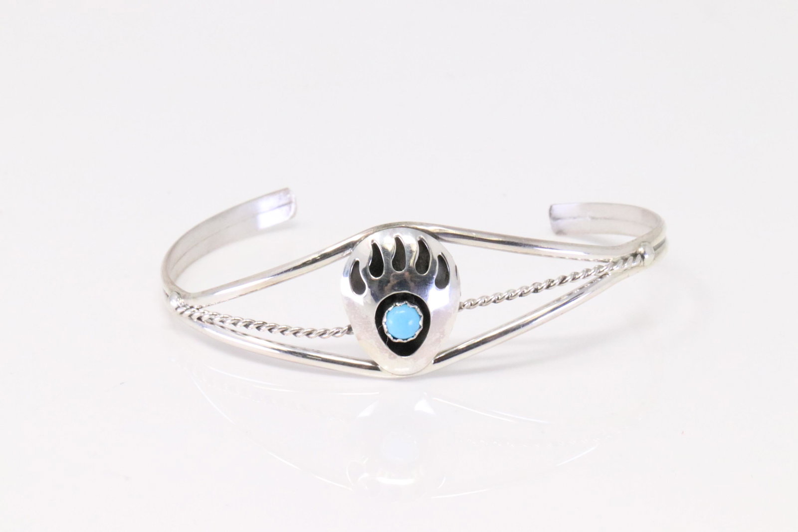 Native America Navajo Handmade Sterling Silver Bear Paw Turquoise Cuff Bracelet By Janice Spencer.: This is a Native America Navajo Handmade Sterling Silver Bear Paw Turquoise Cuff Bracelet By Janice Spencer.