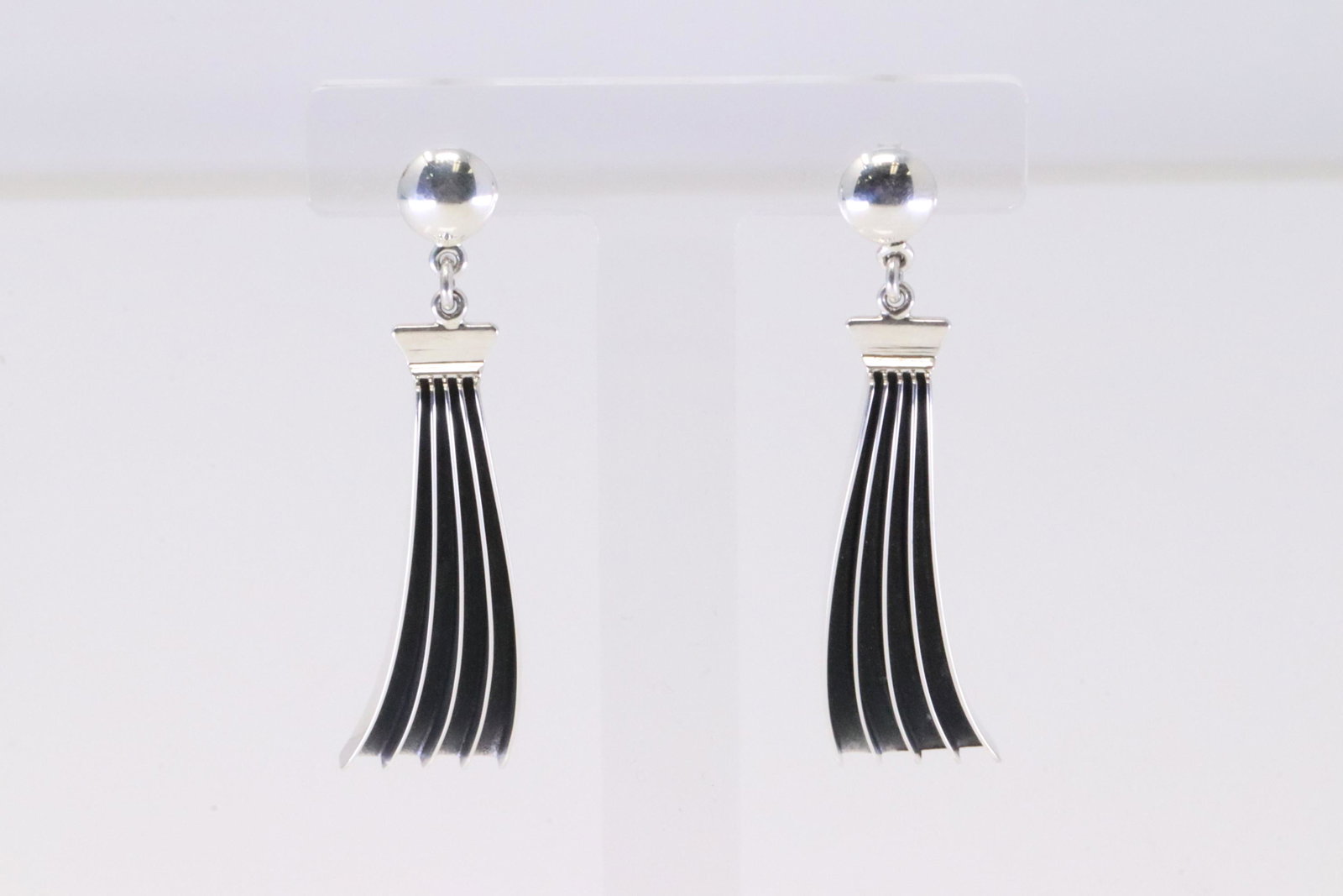 Native America Navajo Handmade Sterling Silver Curved Post / Dangling Earring's By James Bahe.: This is a Native America Navajo Handmade Sterling Silver Curved Post / Dangling Earring's By James Bahe.