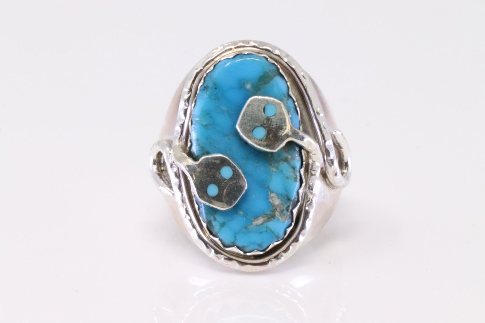 Native America Zuni Sterling Silver Turquoise Ring By Effie C. (1 of 4)