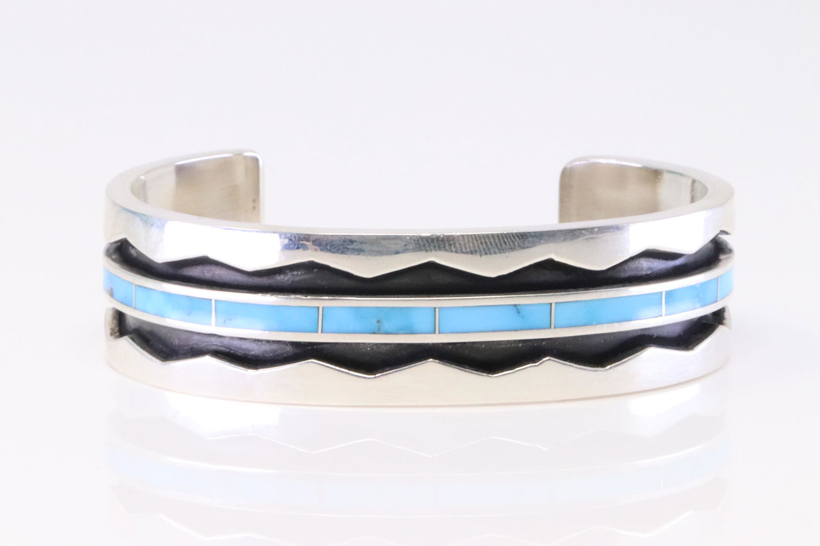 Native America Navajo Sterling Silver Turquoise Bracelet Cuff By Laurence Loretto. (1 of 4)