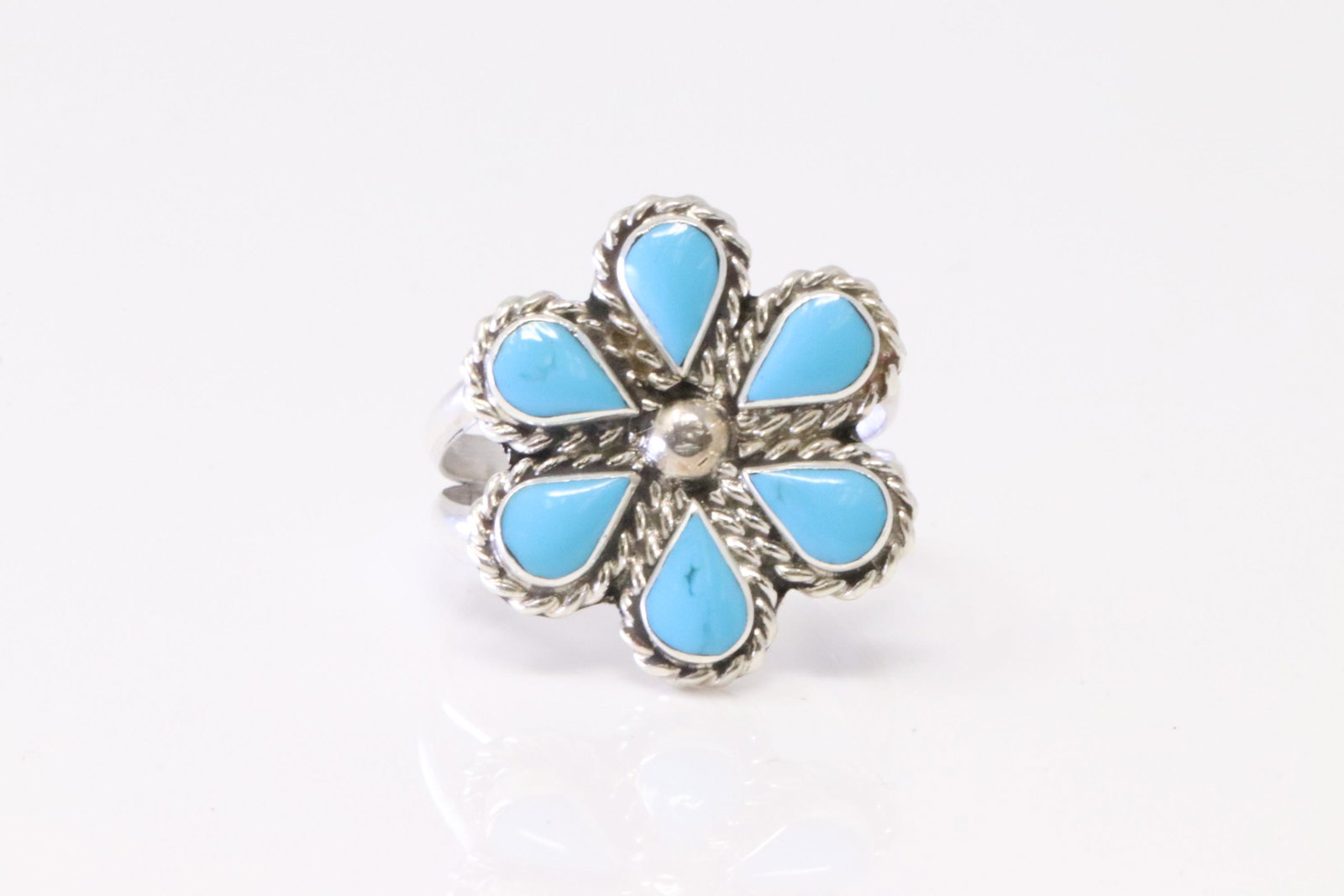 Native America Zuni Sterling Silver Turquoise Ring By Gina Dosedo.: This is a Native America Zuni Sterling Silver Turquoise Ring By Gina Dosedo. Ring size: 8.25.