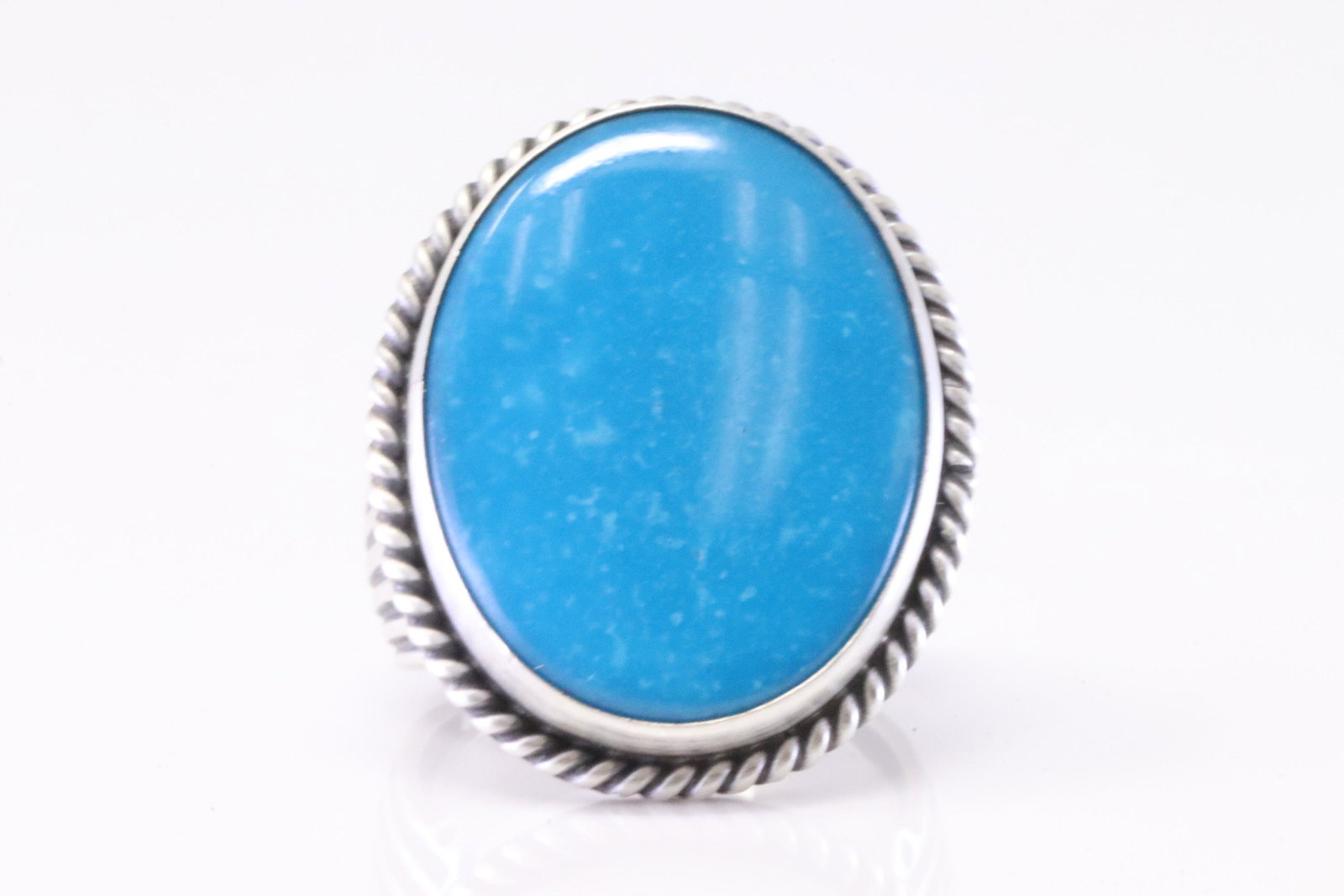 Native America Navajo Sterling Silver Turquoise Ring By Samuel Yellowhair.: This is a Native America Navajo Sterling Silver Turquoise Ring By Samuel Yellowhair. Ring size: 5.25.