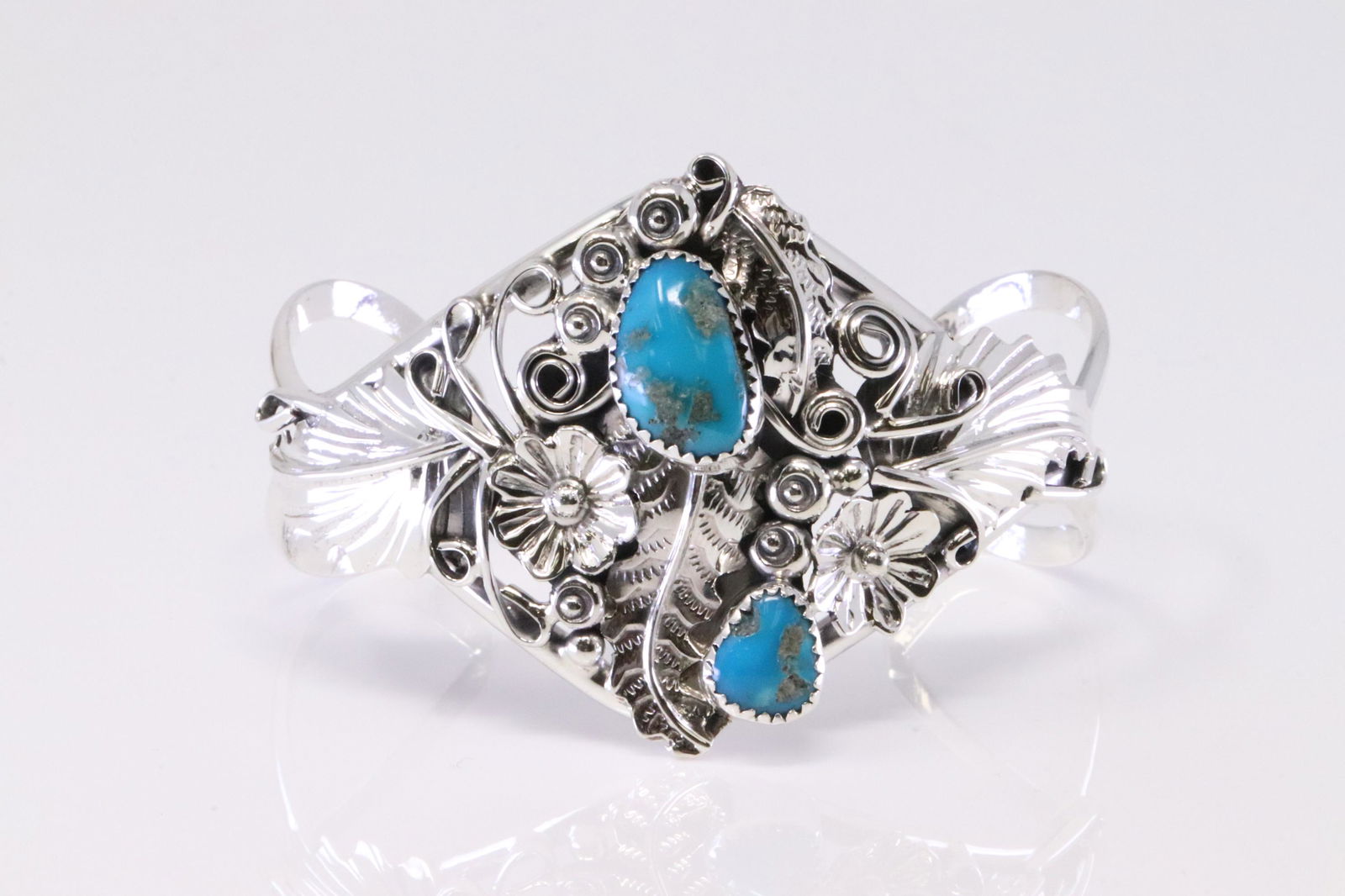 Native America Navajo Sterling Silver Turquoise Bracelet Cuff By Harry B.Yazzie. (1 of 4)