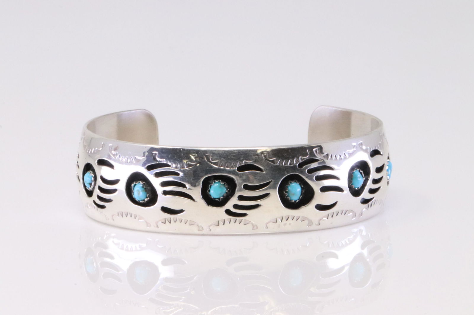 Native American Navajo Sterling Silver Bear Paw Turquoise Bracelet Cuff By Pearlene Spencer. (1 of 4)