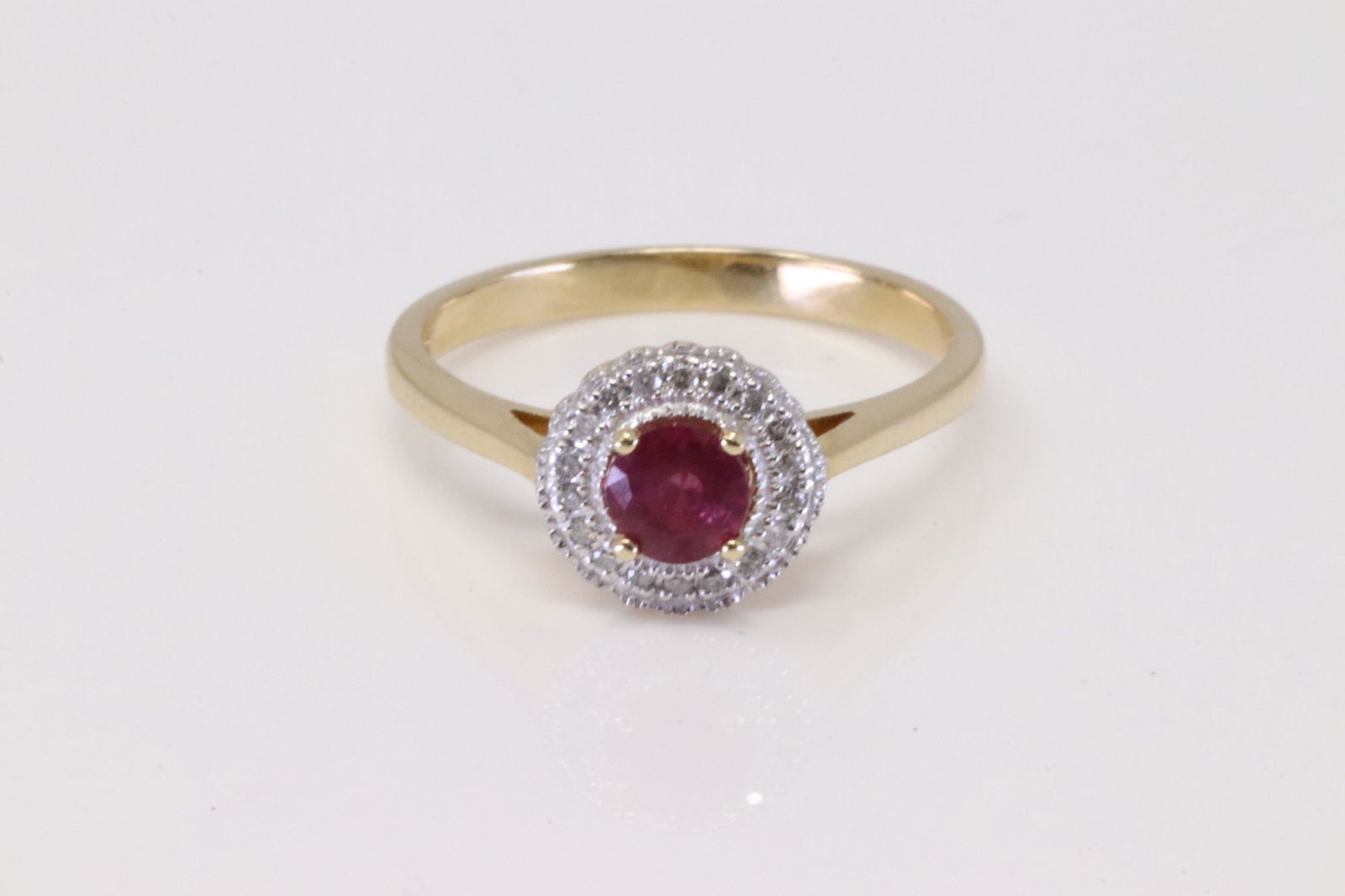 Ruby & Diamond Ring 14Kt. (1 of 4)