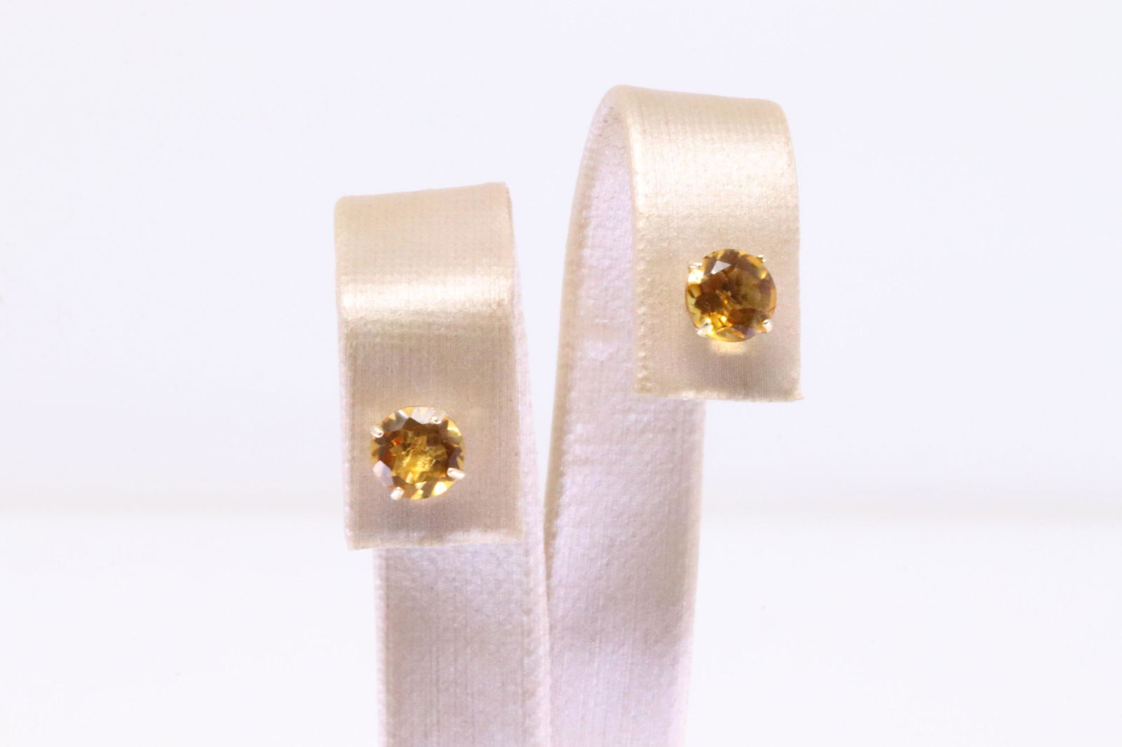 Citrine Stud Earring 14Kt. (1 of 4)