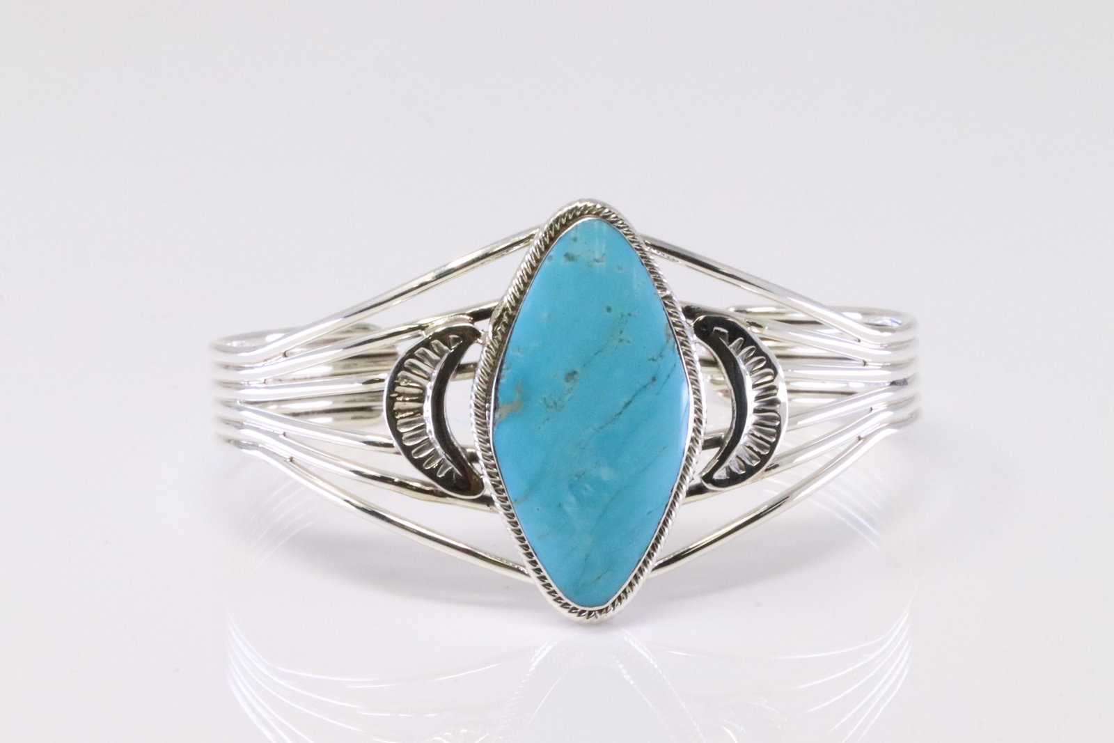 Native American Navajo Sterling Silver Turquoise Bracelet By Bobby Platero.: This is a Native American Navajo Sterling Silver Turquoise Bracelet By Bobby Platero.