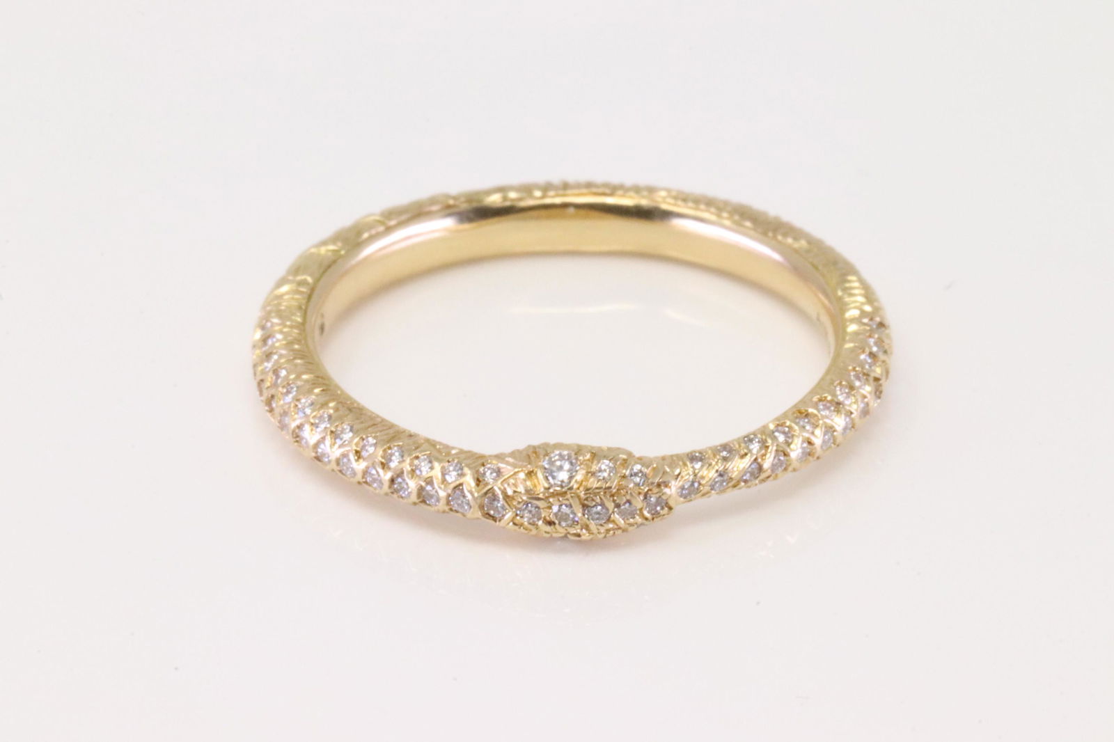 Gucci ouroboros ring deals