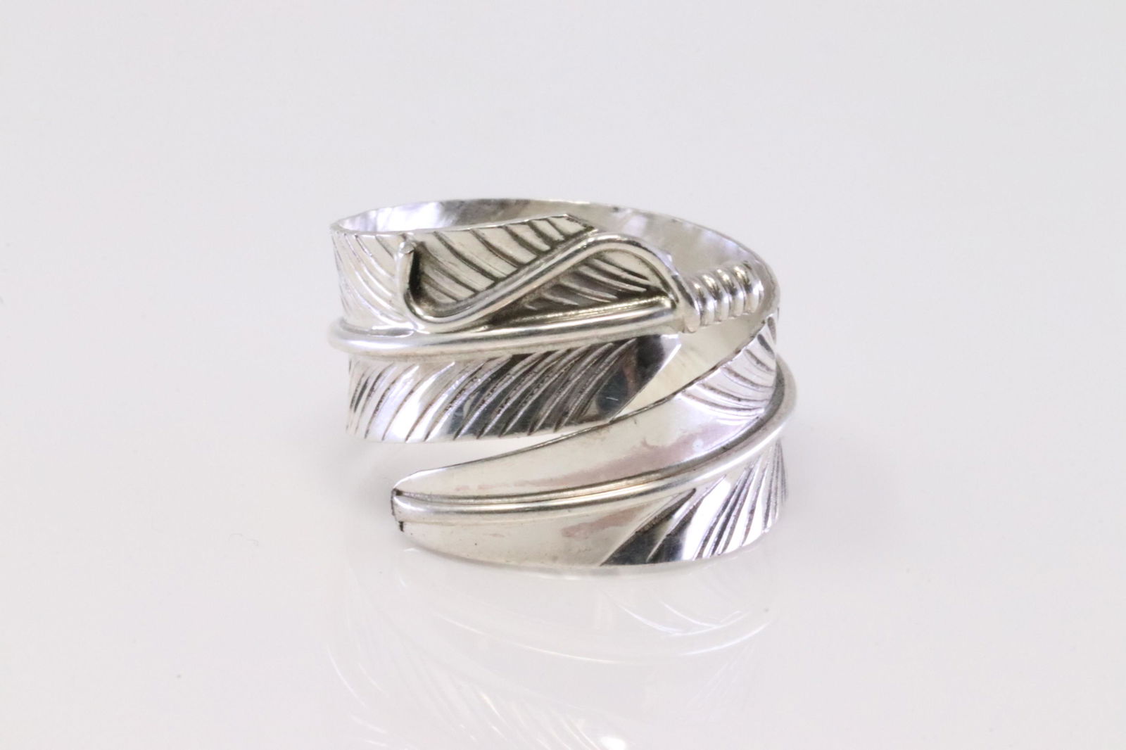 Native America Navajo Sterling Silver Feather Ring By B.Begay. (1 of 4)