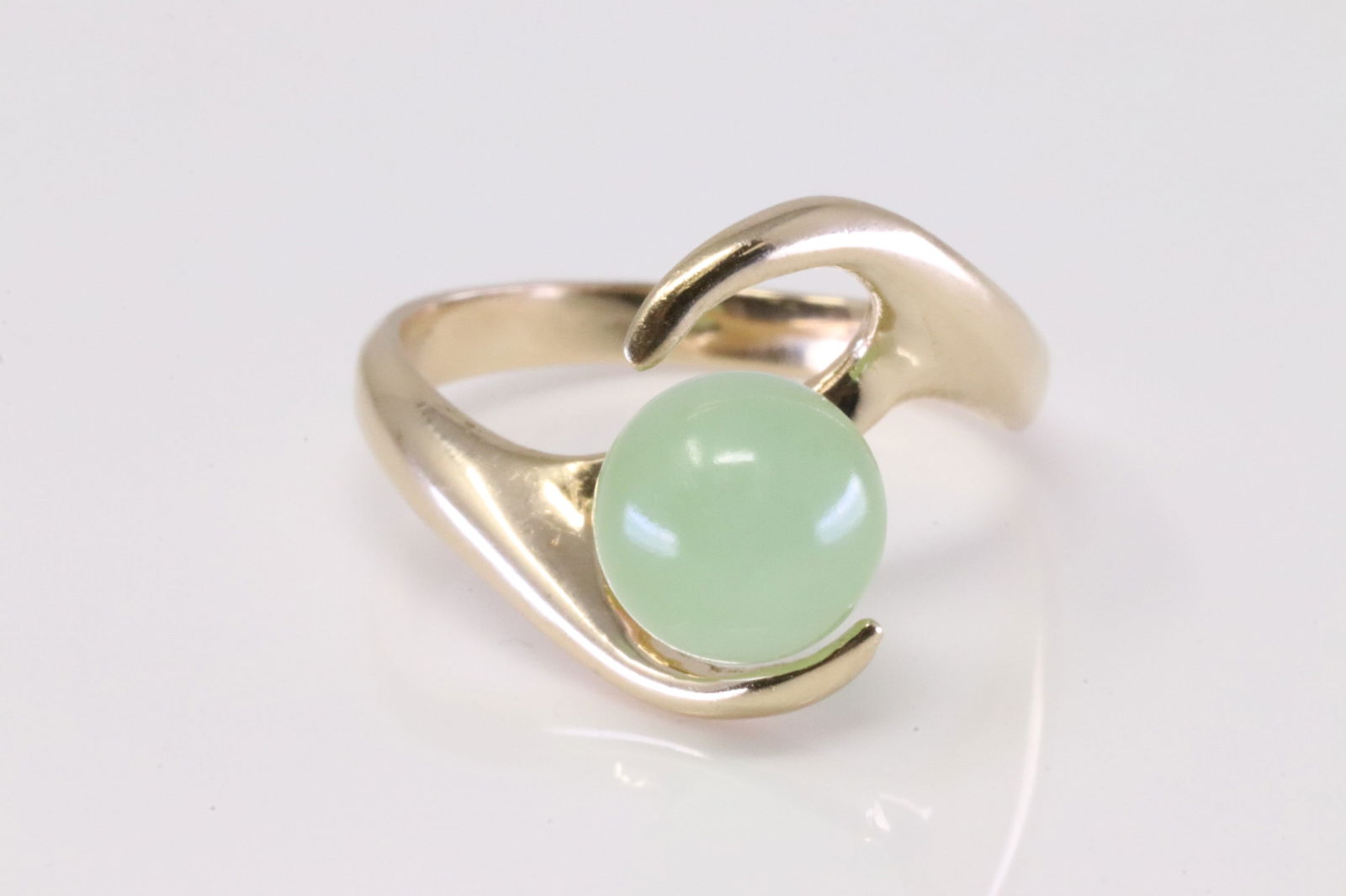 Jade Ring 14Kt. (1 of 4)